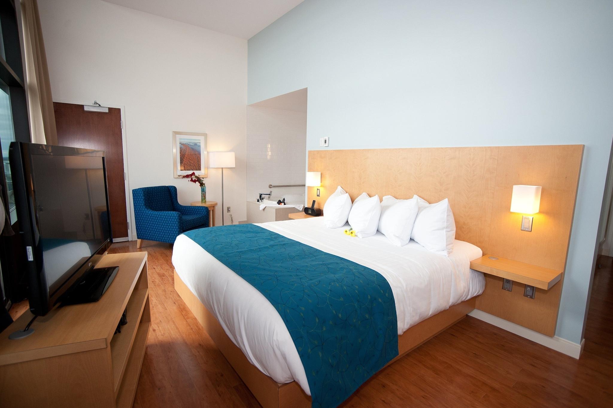 The Holman Grand Hotel by null