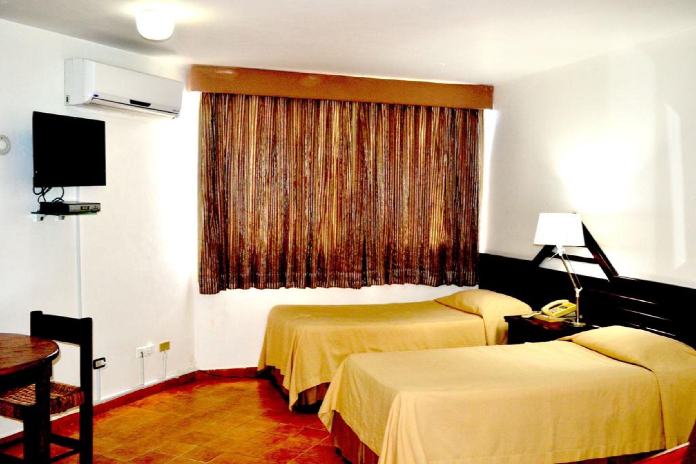 Aparta Hotel Plaza del Sol by null