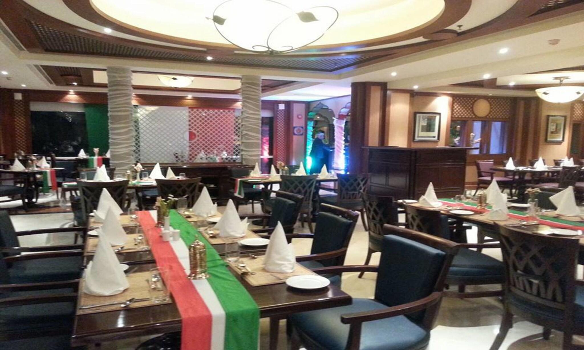 Avari Towers Karachi by null