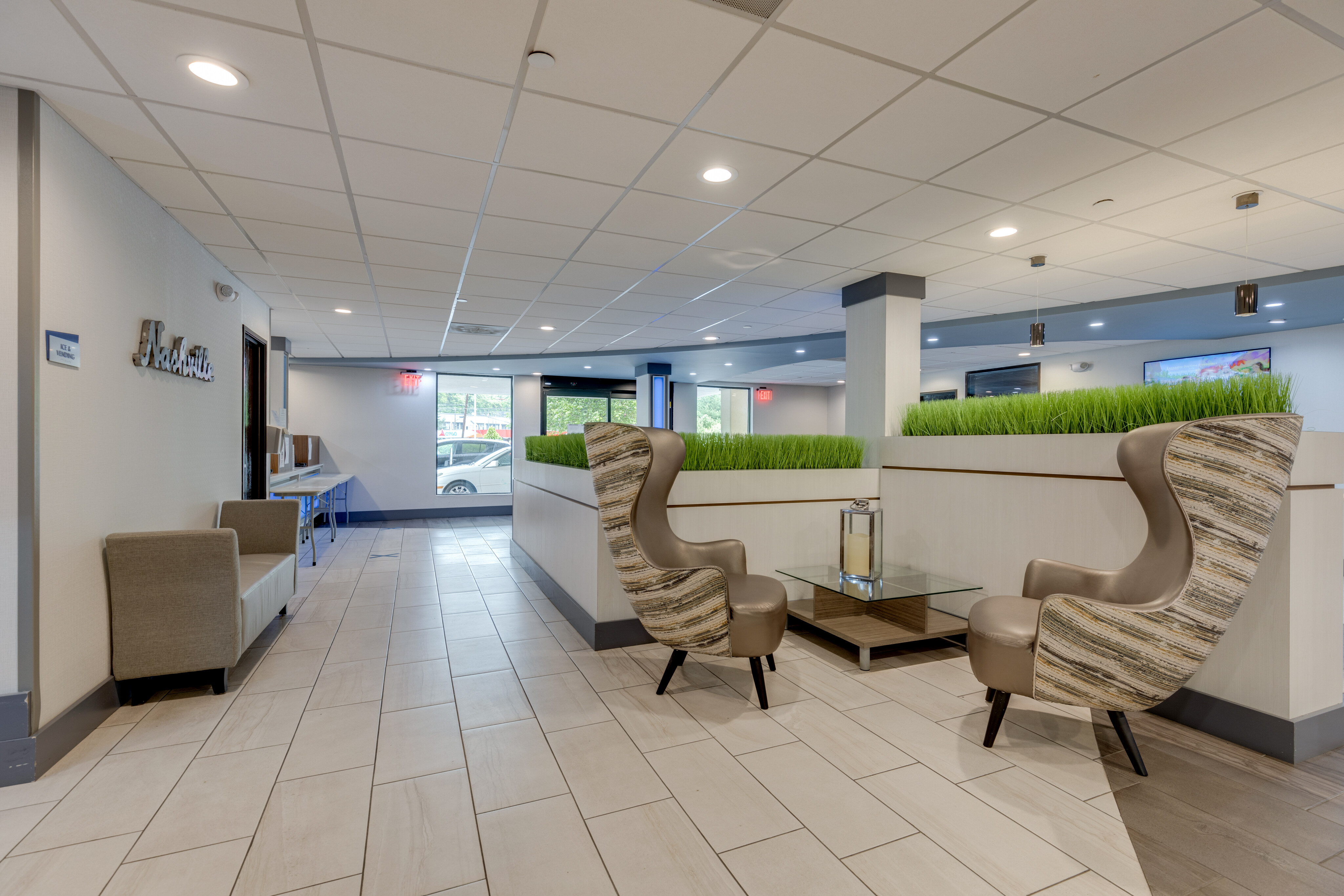 Alexis Inn & Suites Nashville Airport
