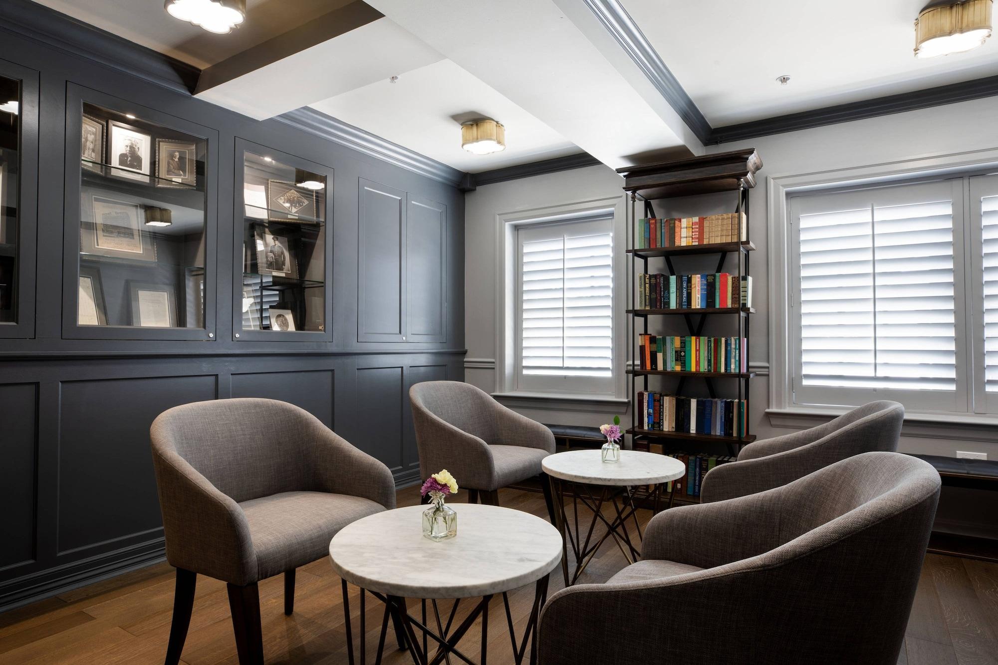 Ambassador Hotel Tulsa, Autograph Collection by null