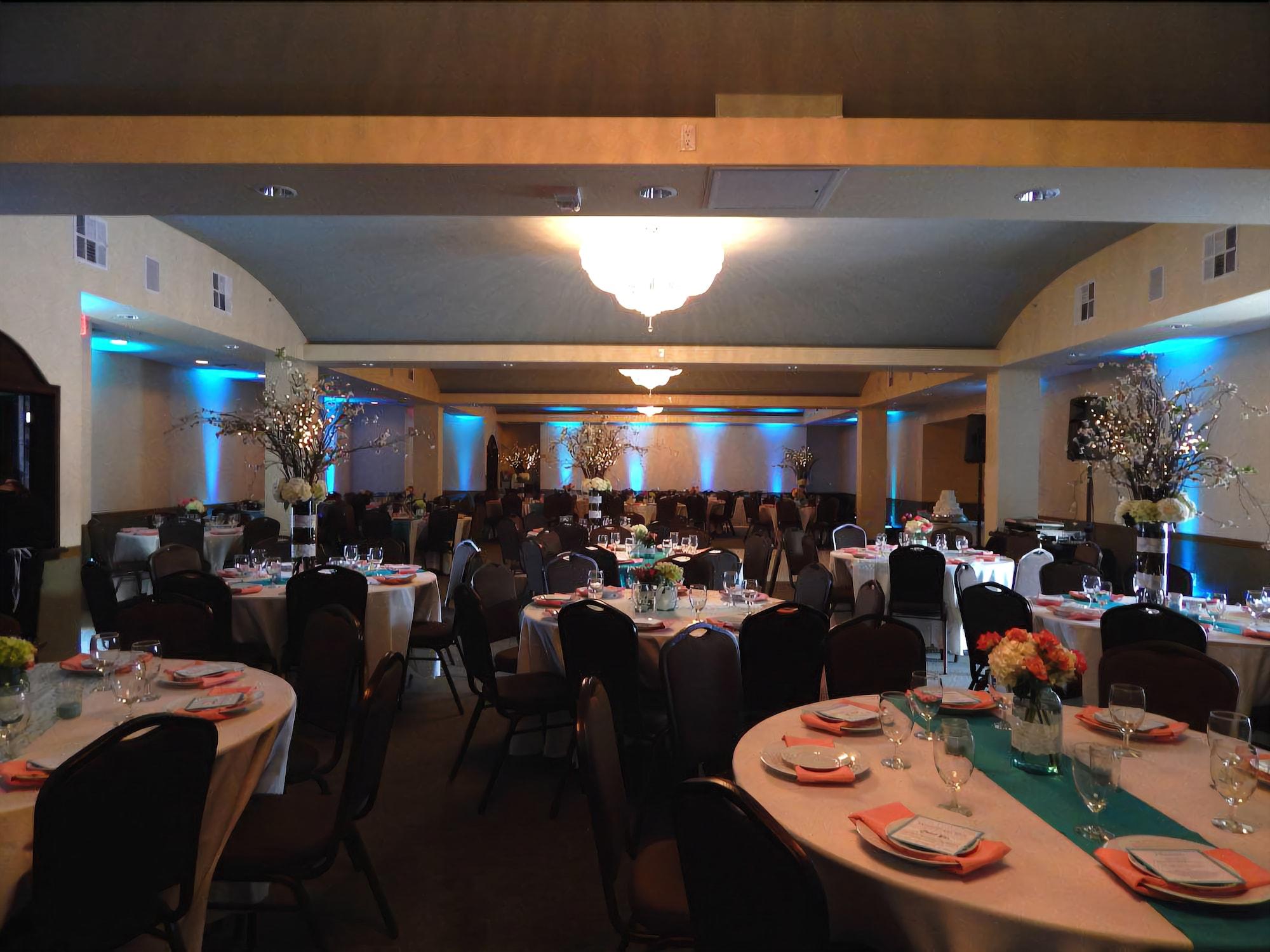 The Campbell Hotel by null