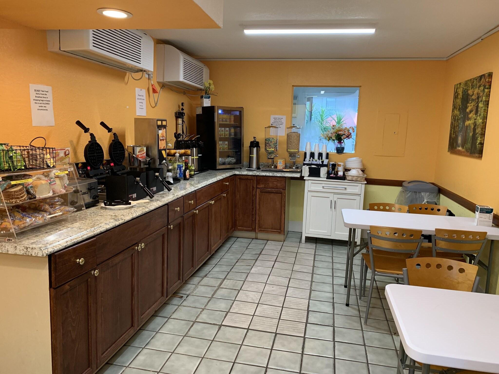 Rodeway Inn Kissimmee Maingate West