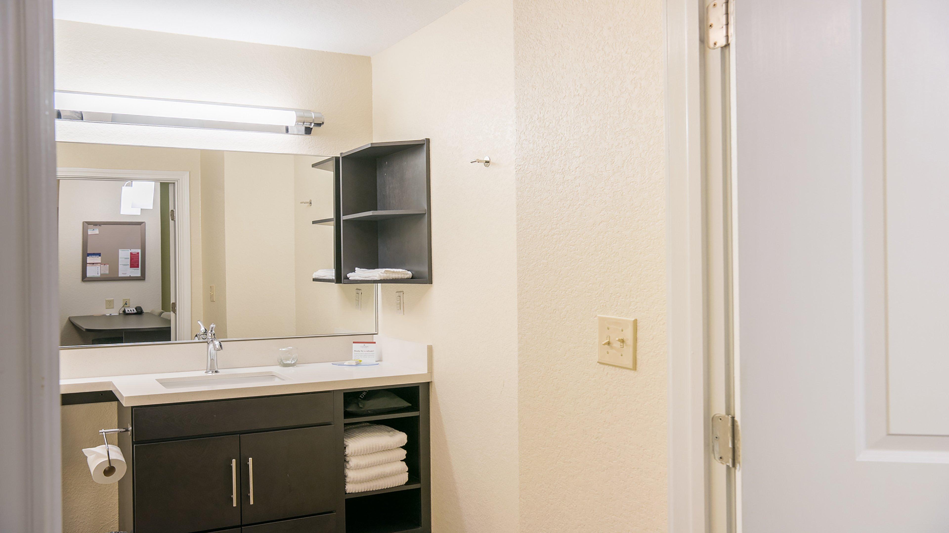 Candlewood Suites Bay City