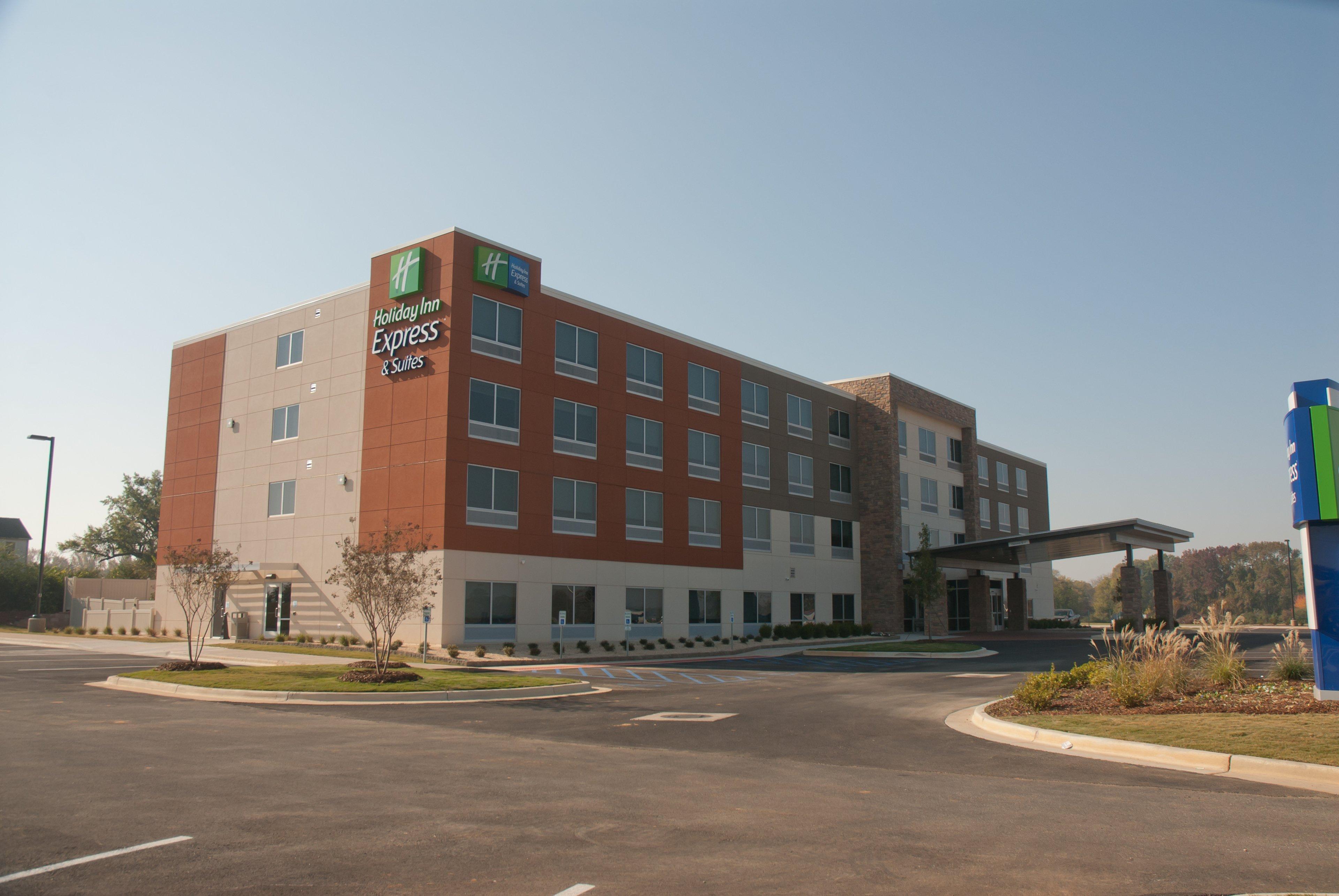 Holiday Inn Express Hotel Suites Decatur