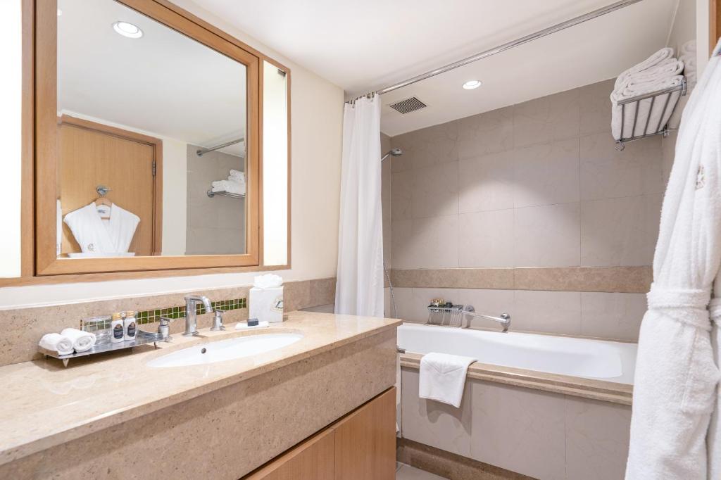 Taj Wellington Mews Mumbai