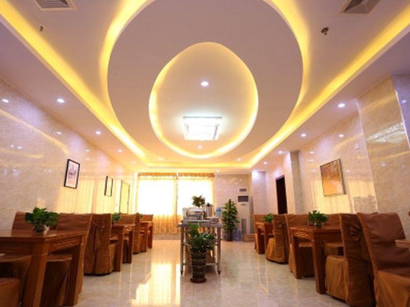 GreenTree Inn Guangdong Airport Huaxi Road Express