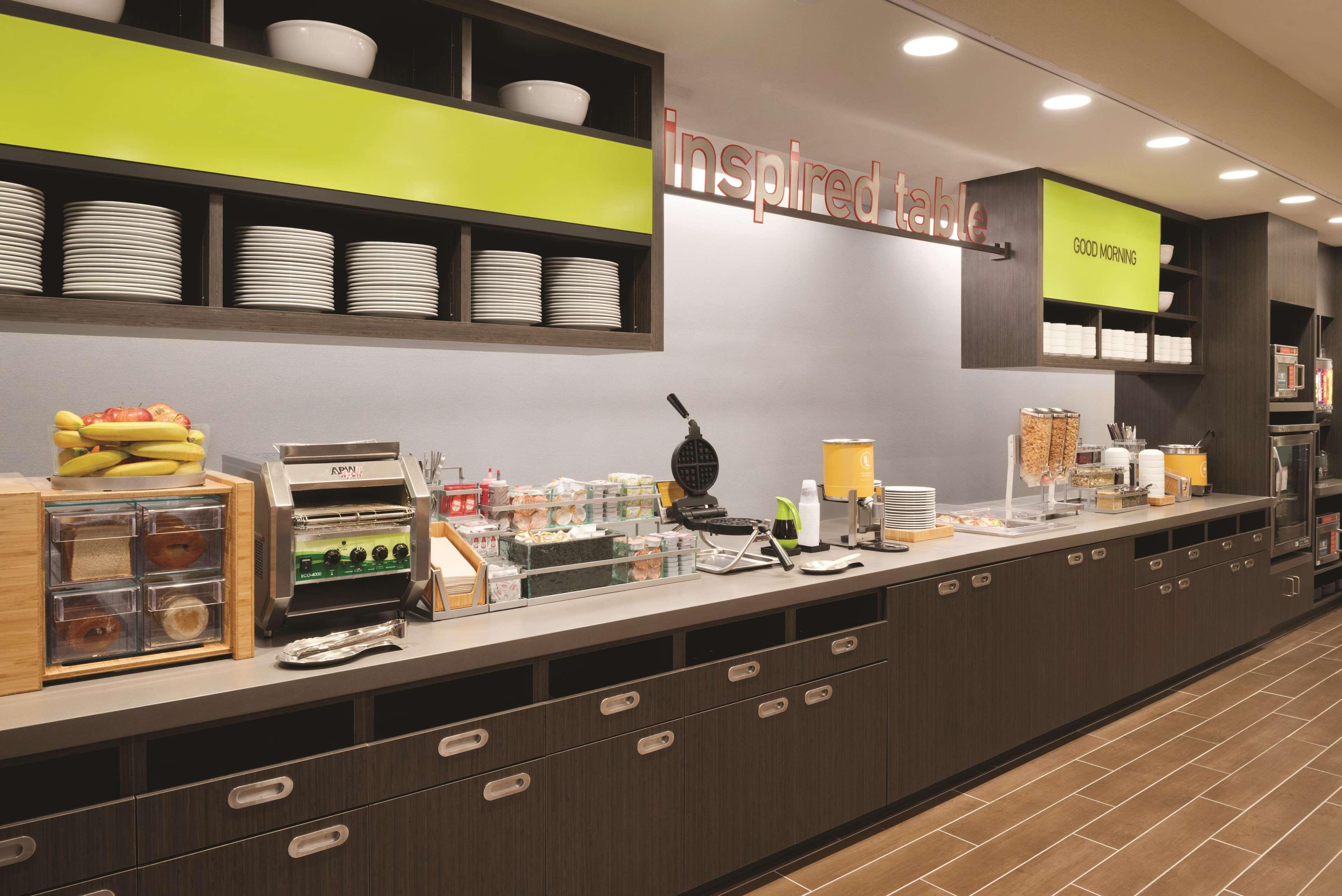 Home2 Suites By Hilton Iowa City-Coralville