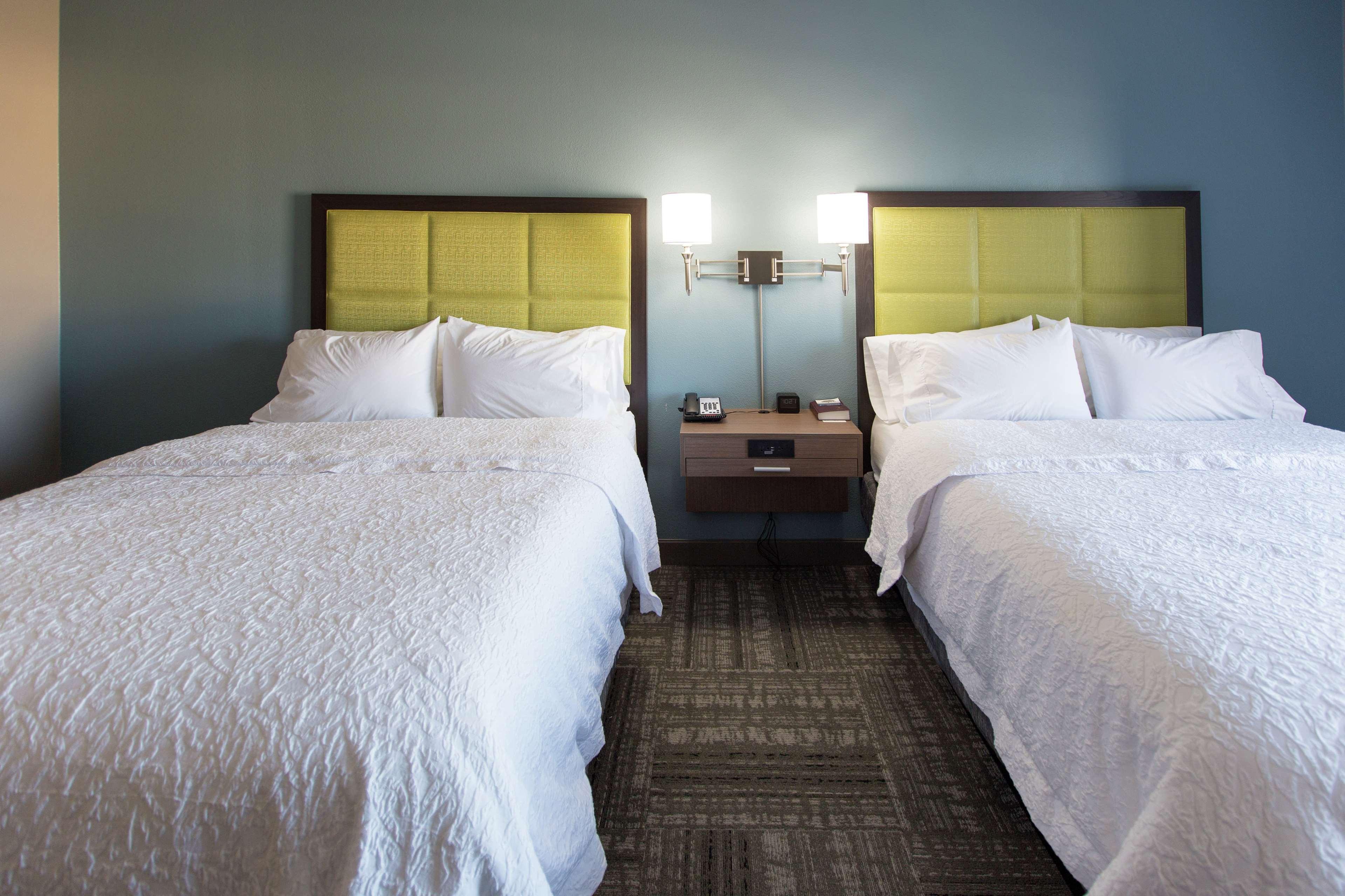 Hampton Inn And Suites Stroud