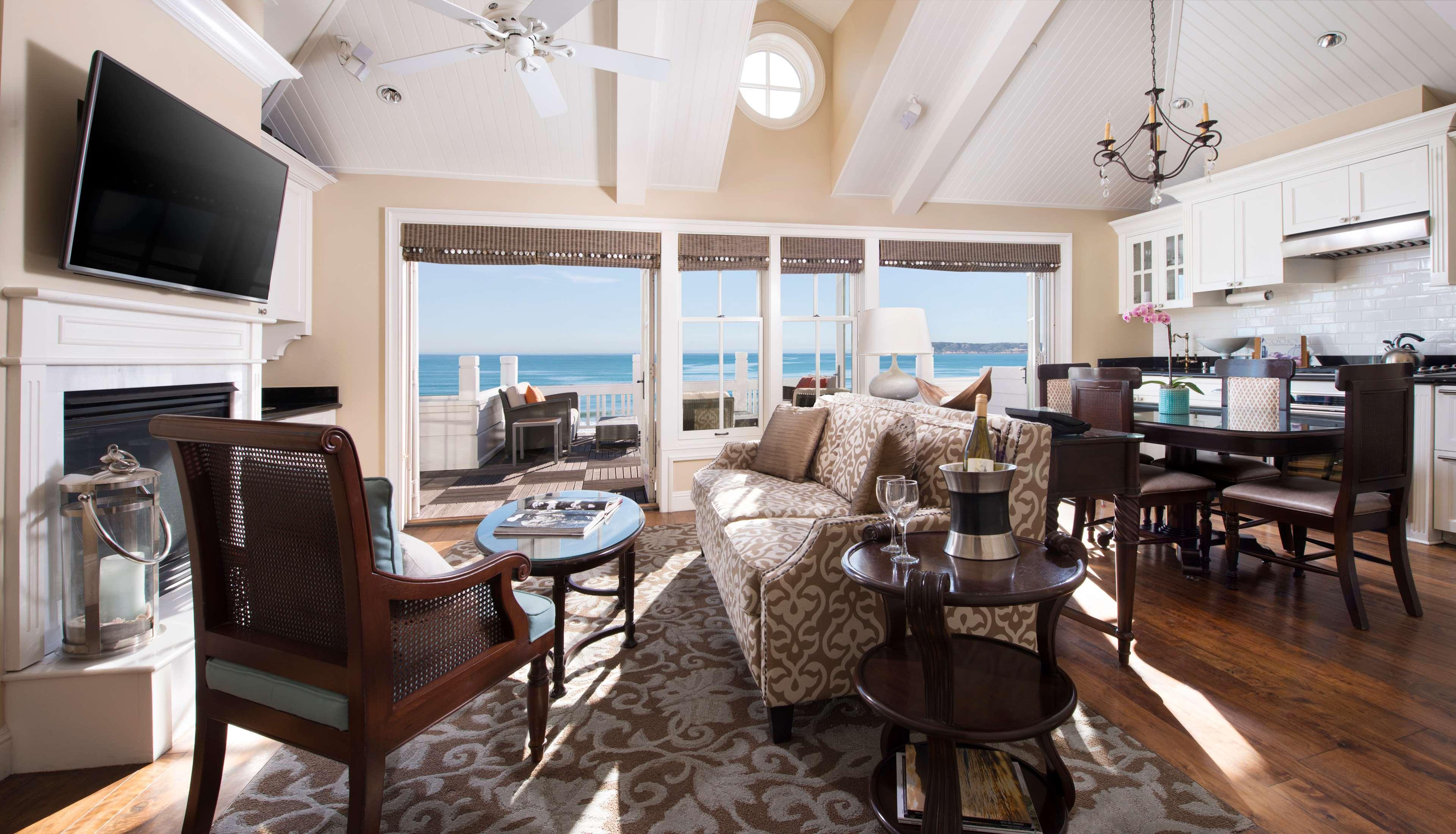 Beach Village at The Del, LXR Hotels & Resorts by null