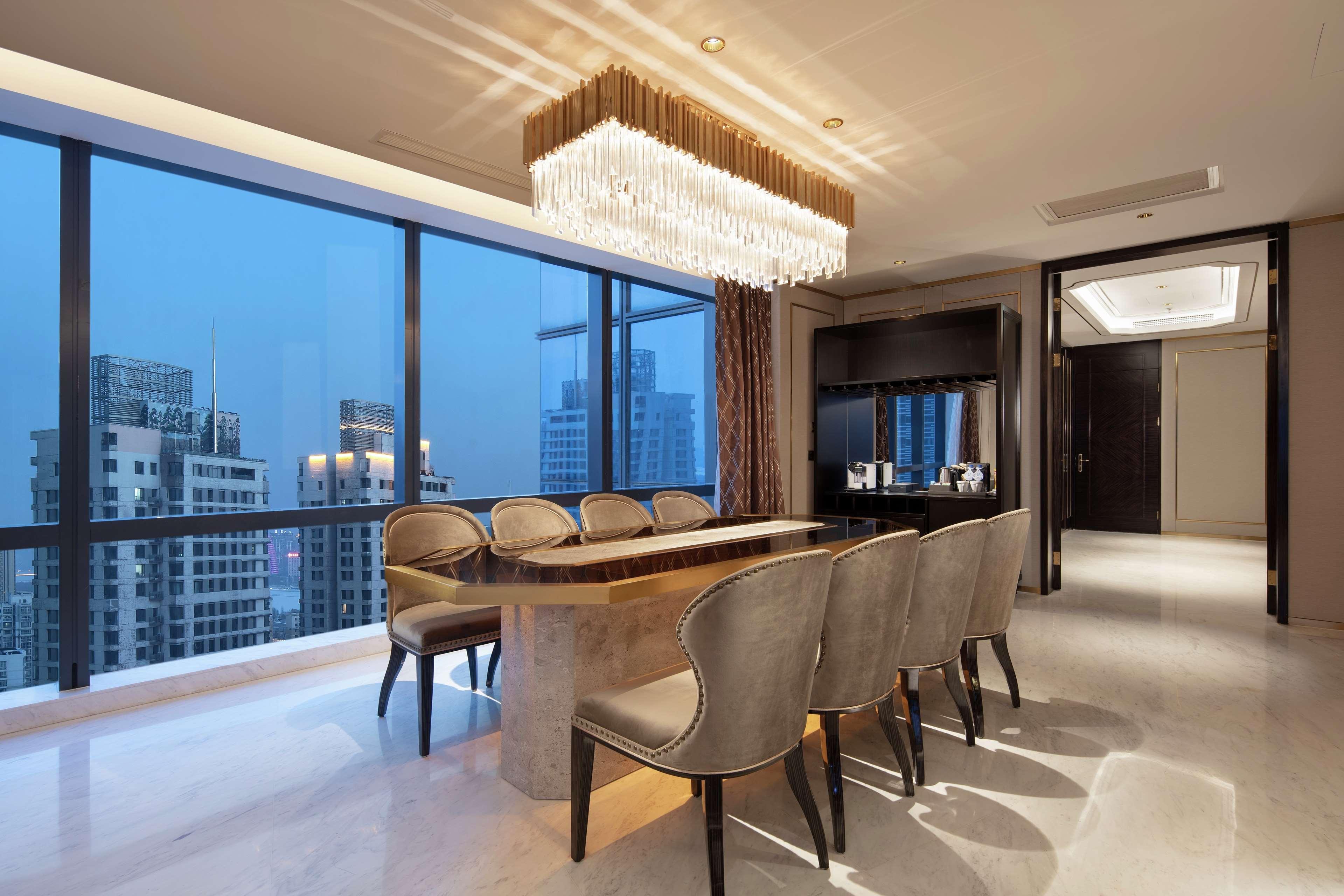 Hilton Shenyang photo 8