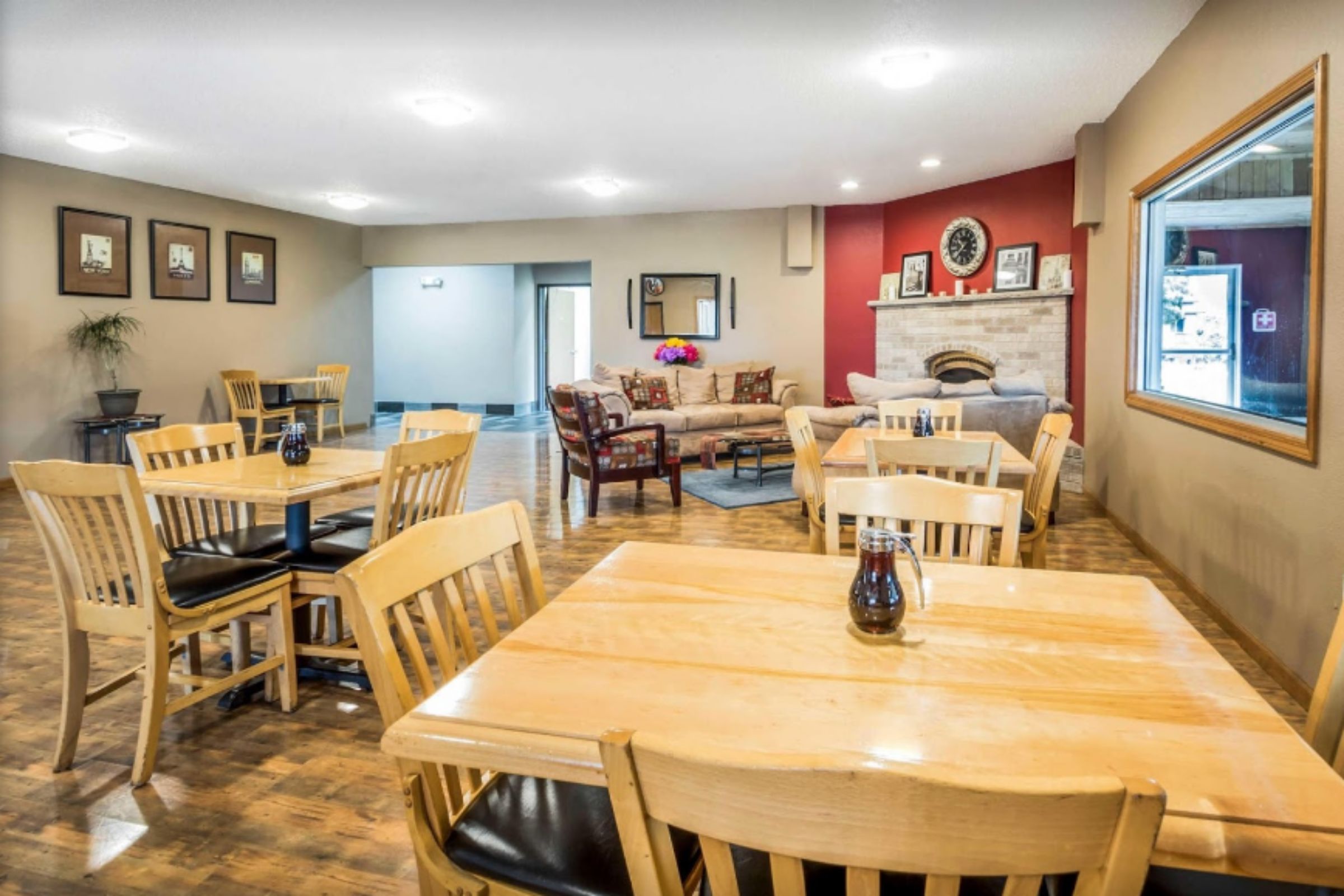 Quality Inn Redgranite
