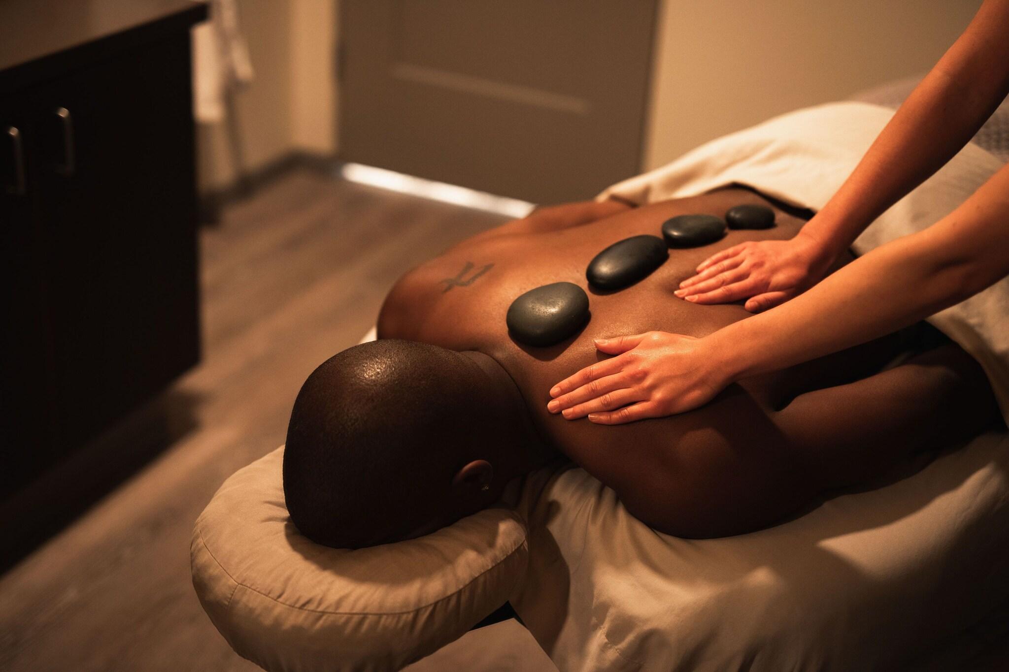 The Woodmark Hotel and Still Spa on Lake Washington by null