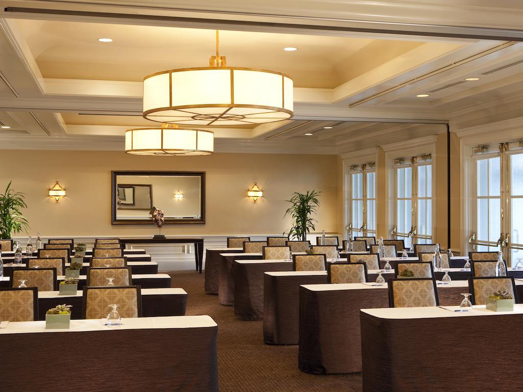 The Woodmark Hotel and Still Spa on Lake Washington by null