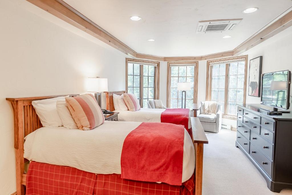 Gravity Haus Breckenridge by null Gravity Haus Breckenridge by null