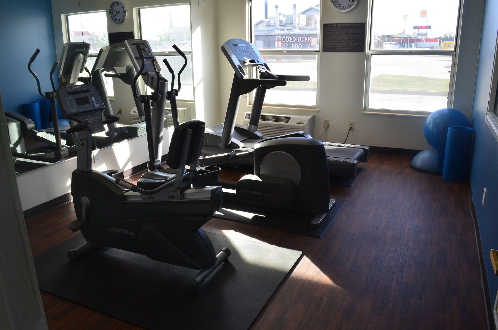 Comfort Inn & Suites Junction City - Near Fort Ril
