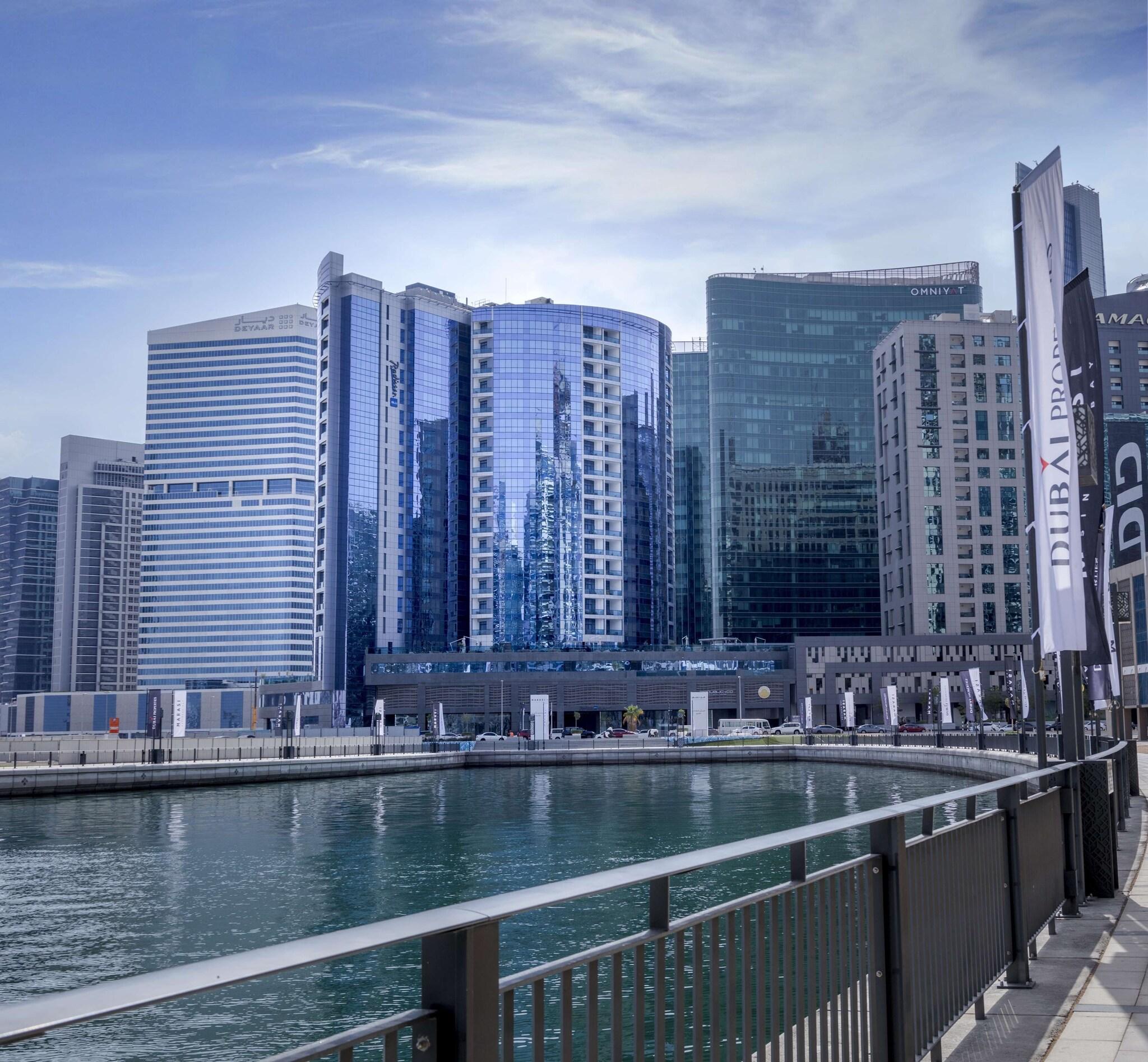 Radisson Blu Hotel, Dubai Waterfront - photo
