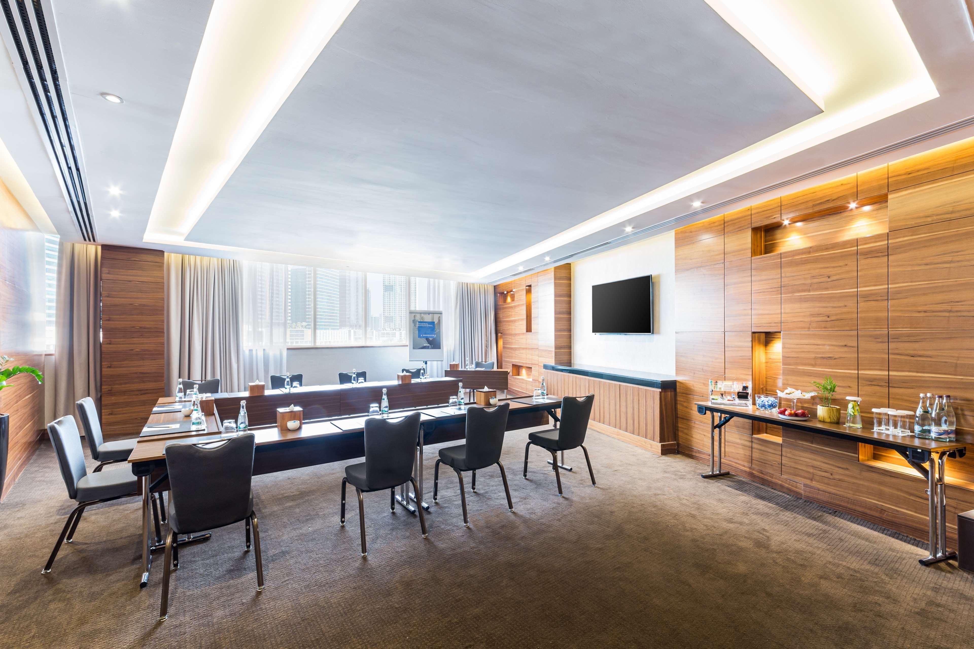 Radisson Blu Hotel, Dubai Waterfront - photo