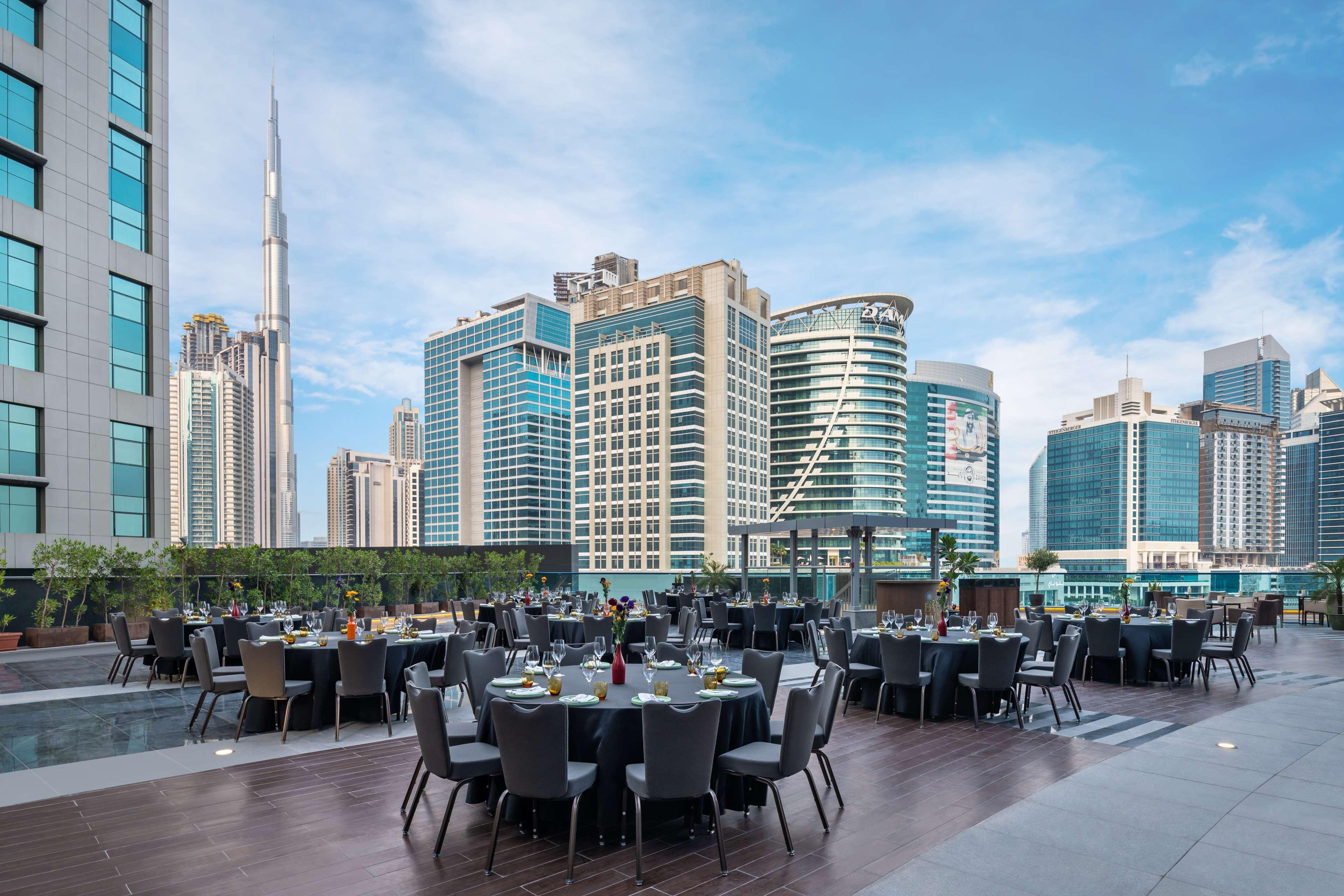 Radisson Blu Hotel, Dubai Waterfront - photo