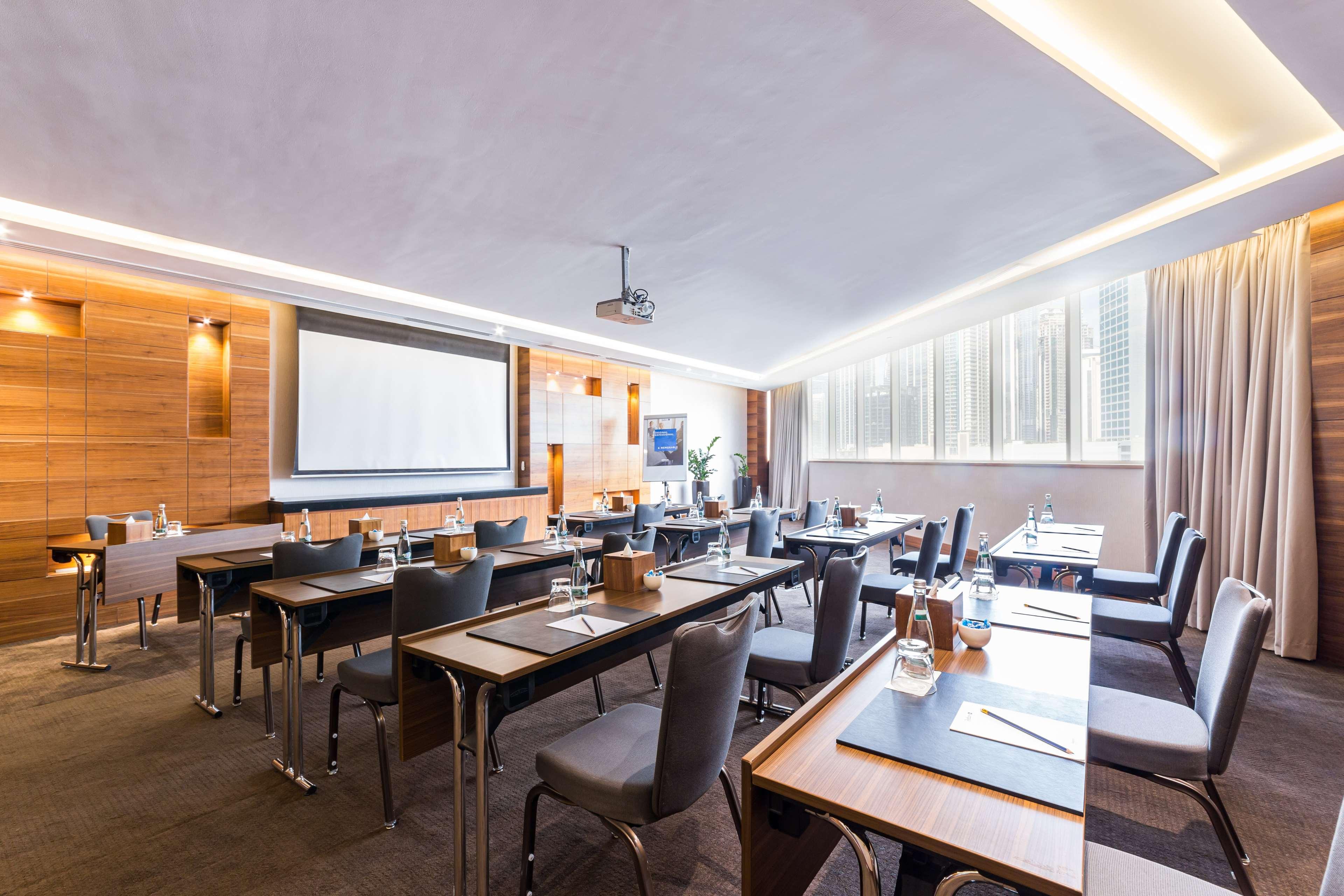 Radisson Blu Hotel, Dubai Waterfront - photo