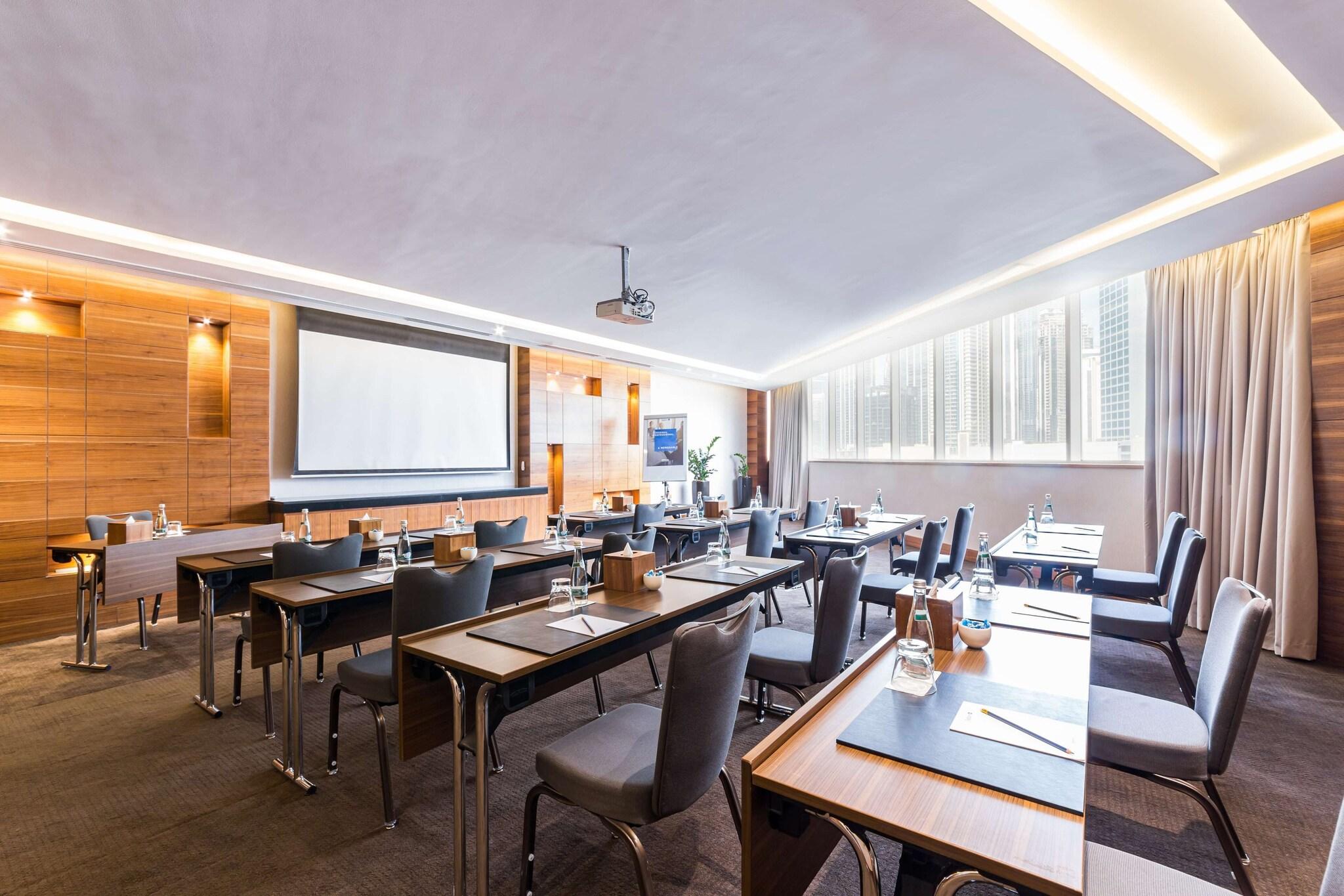 Radisson Blu Hotel, Dubai Waterfront - photo