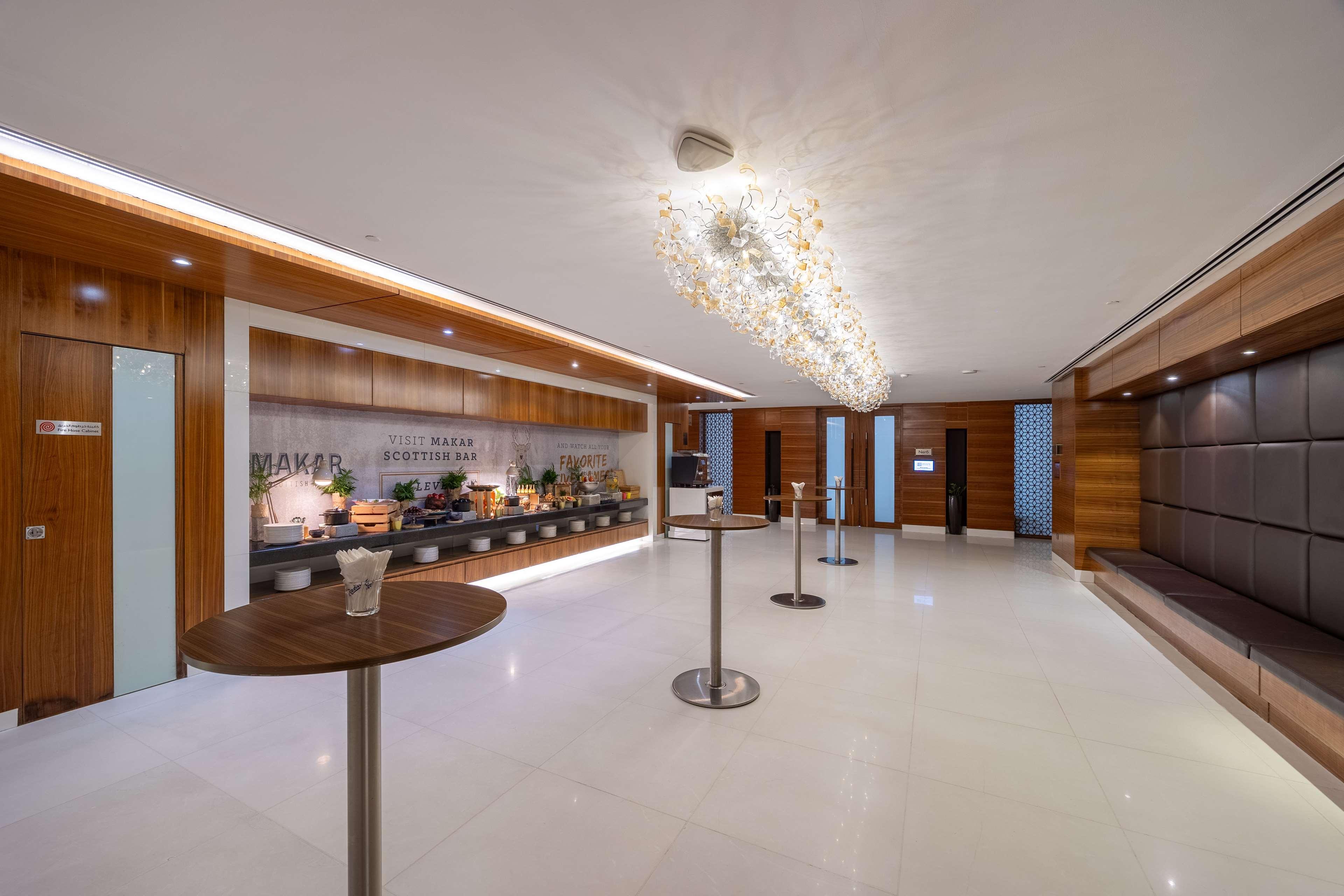 Radisson Blu Hotel, Dubai Waterfront - photo