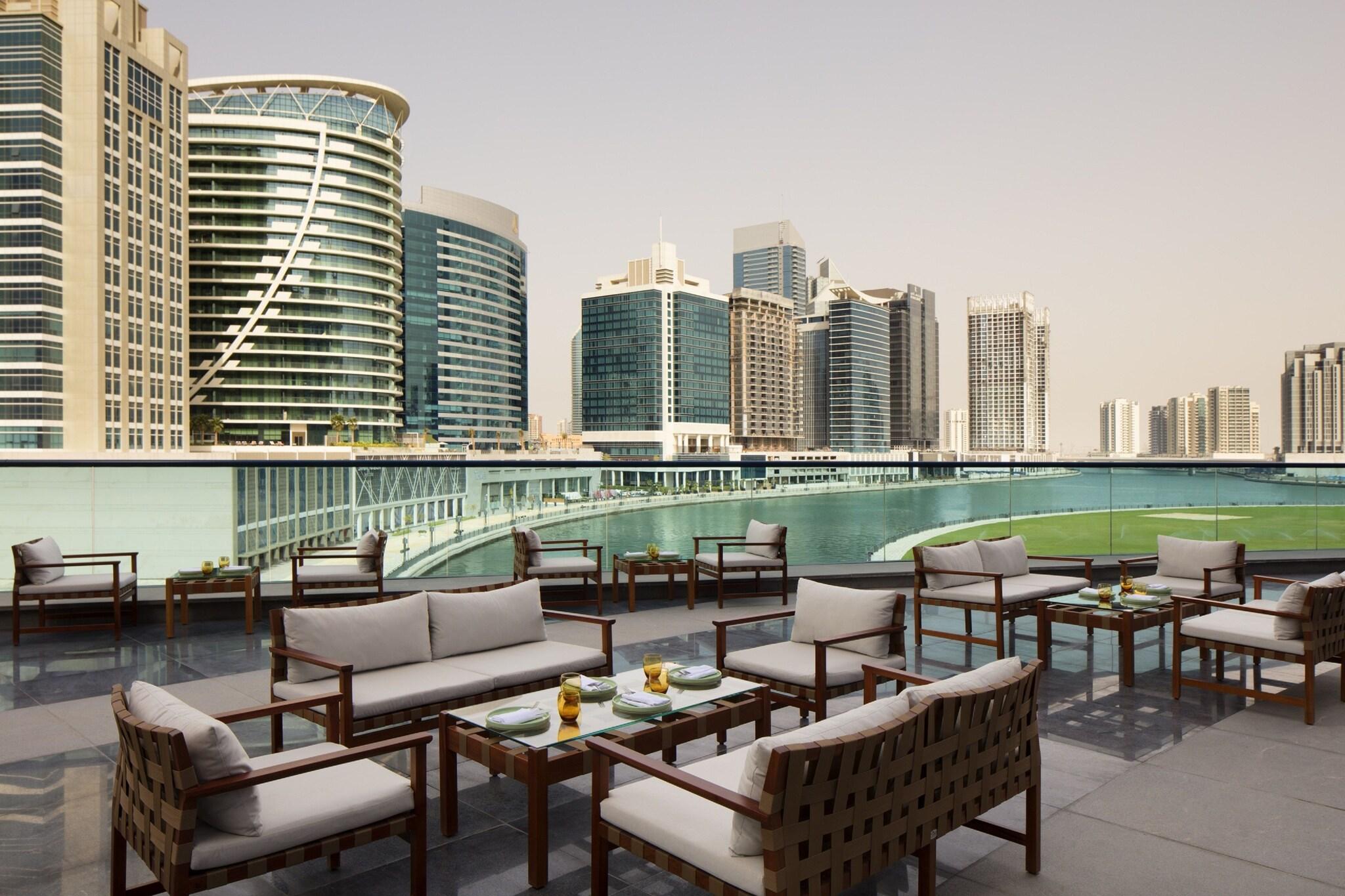 Radisson Blu Hotel, Dubai Waterfront - photo