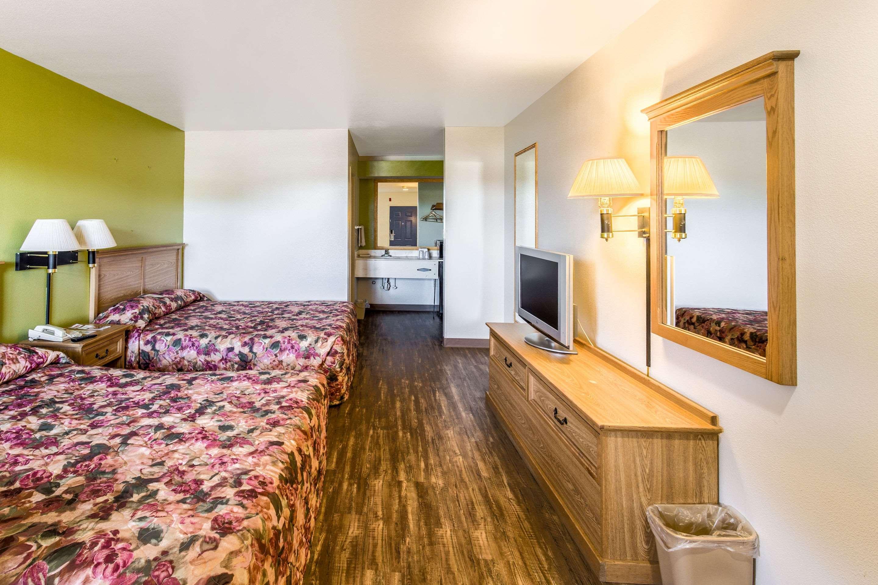 Rodeway Inn Rice Hill