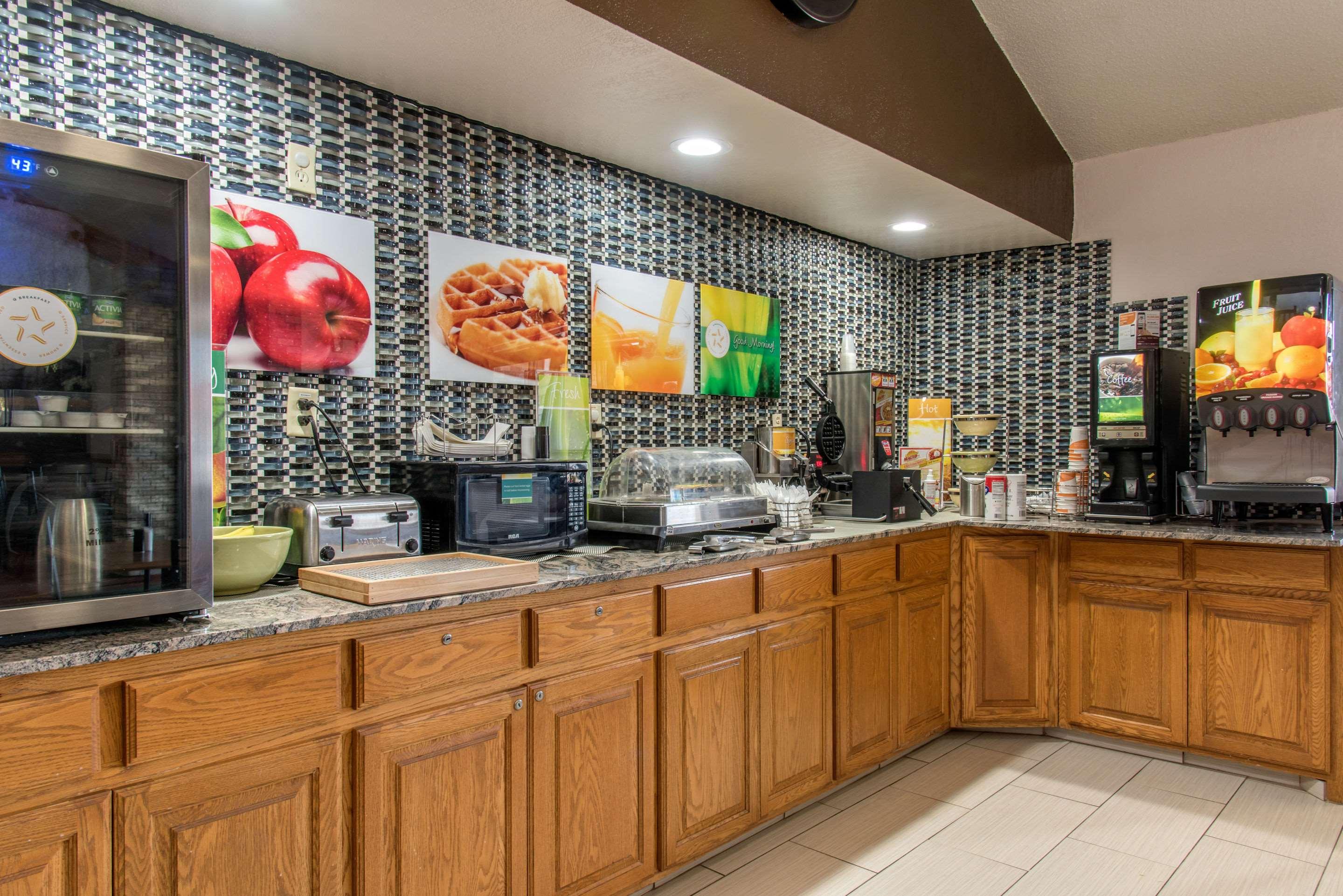 Quality Inn & Suites New Prague