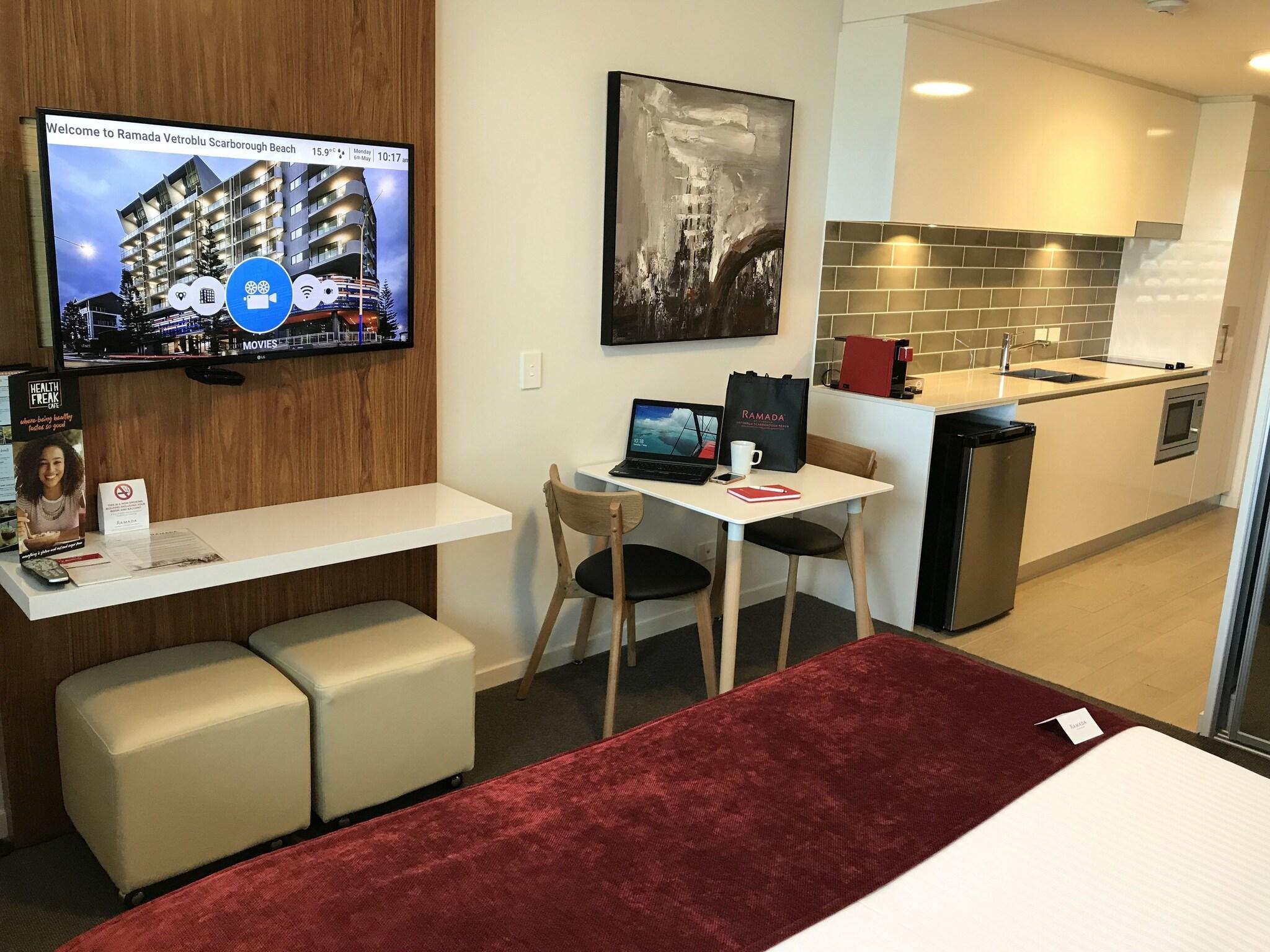 Ramada by Wyndham VetroBlu Scarborough Beach by null
