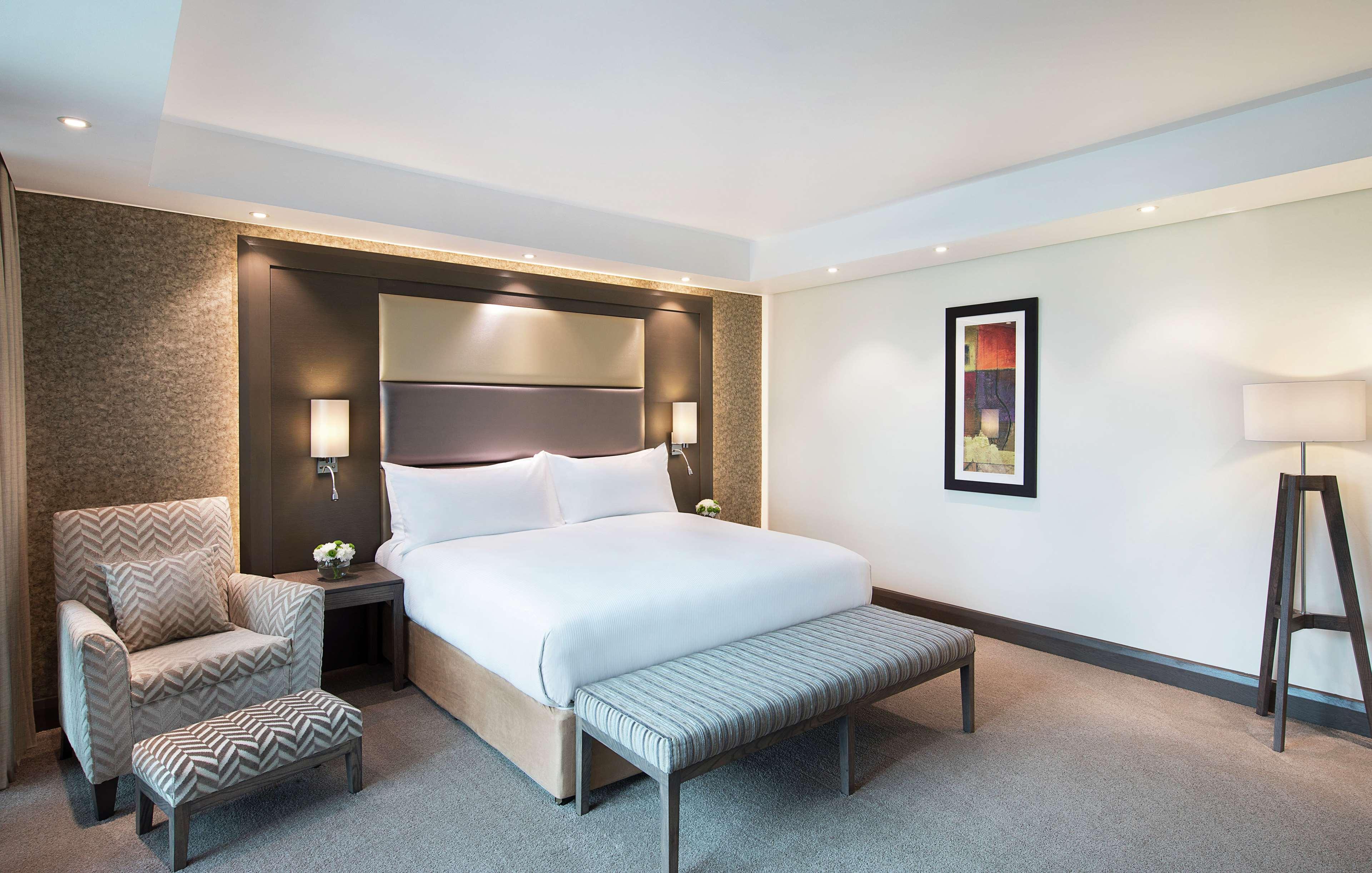Legend Hotel Lagos Airport, Curio Collection By Hi