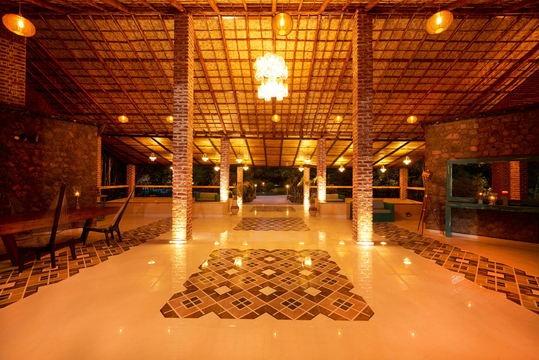 Acorn Hideaway Resort & Spa