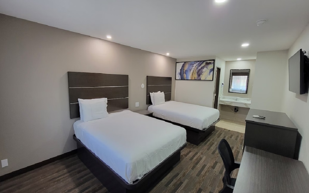 Travelodge by Wyndham Buena Park