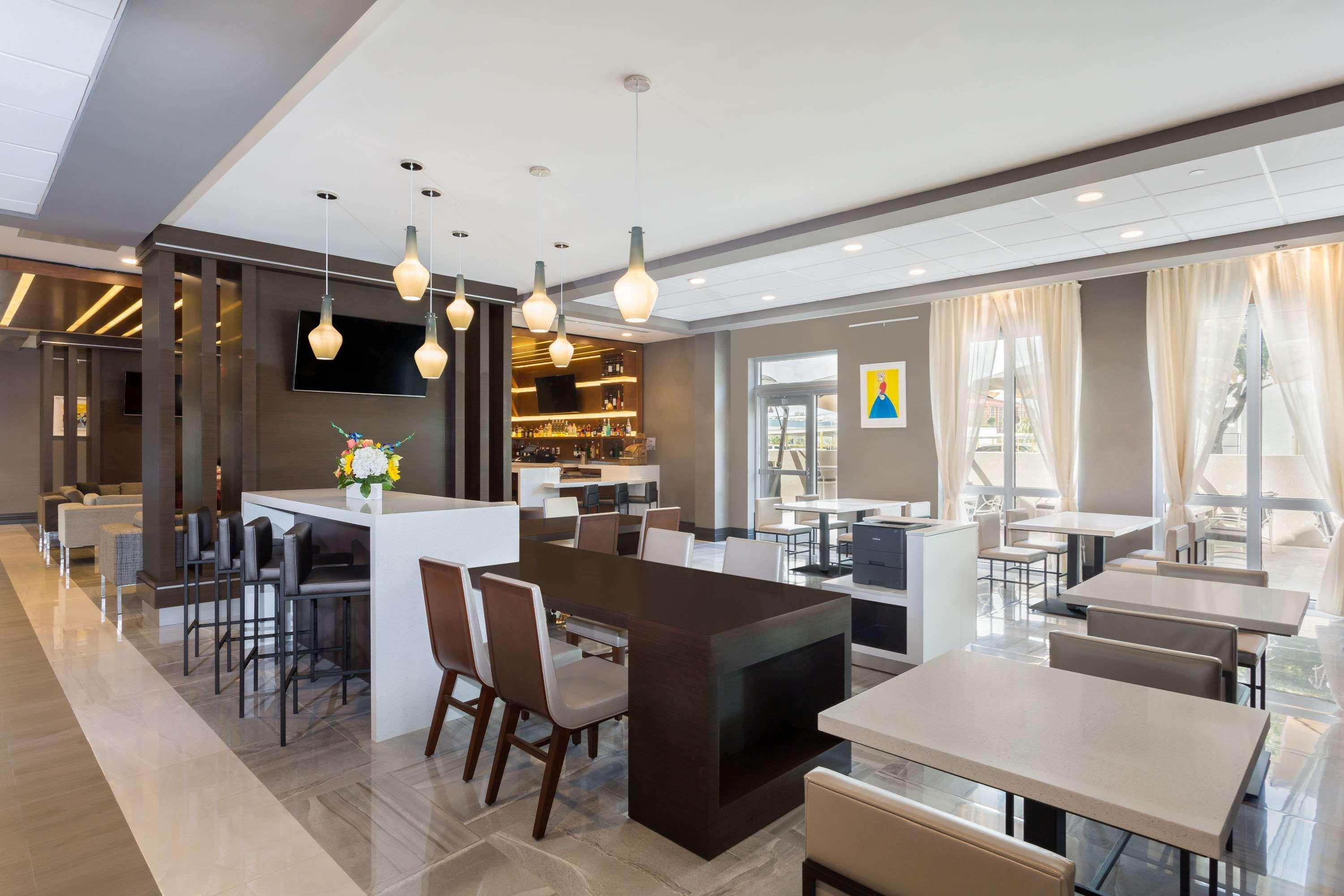 Wingate by Wyndham Miami Airport