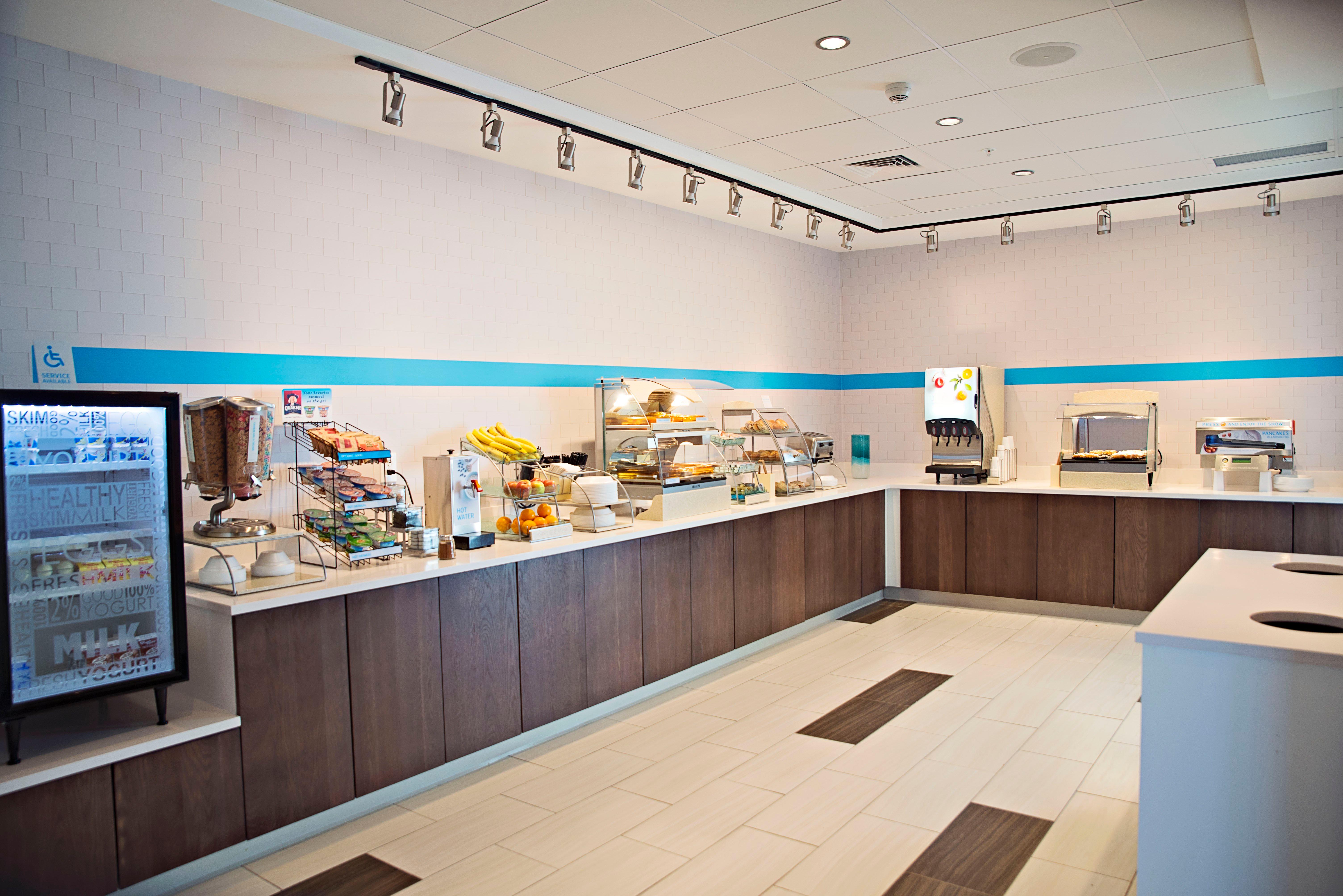 Holiday Inn Express and Suites Rantoul