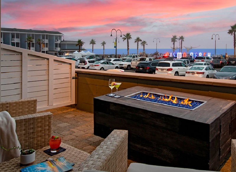 Inn at the Pier Pismo Beach, Curio Collection by H