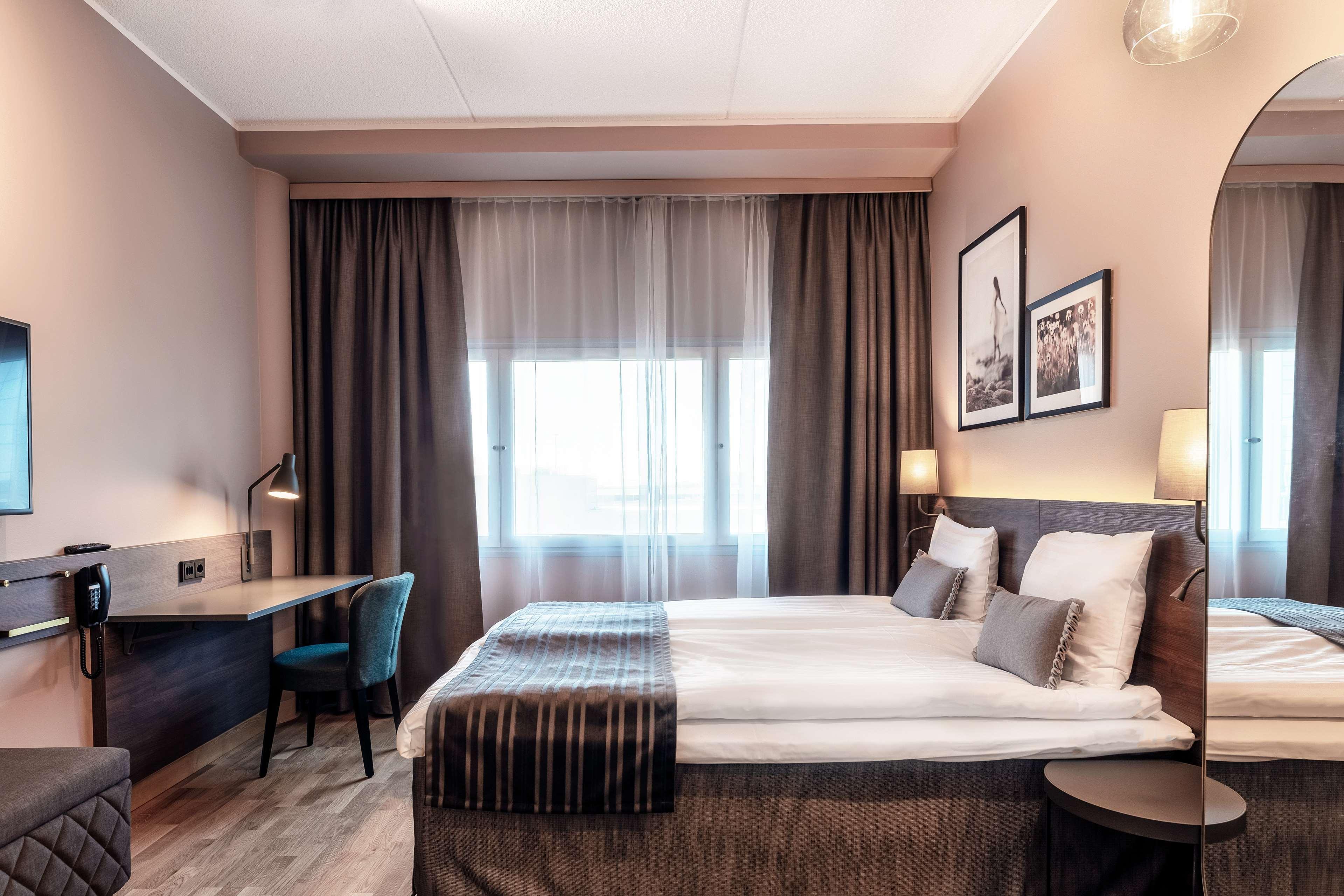 Scandic Helsinki Airport by null