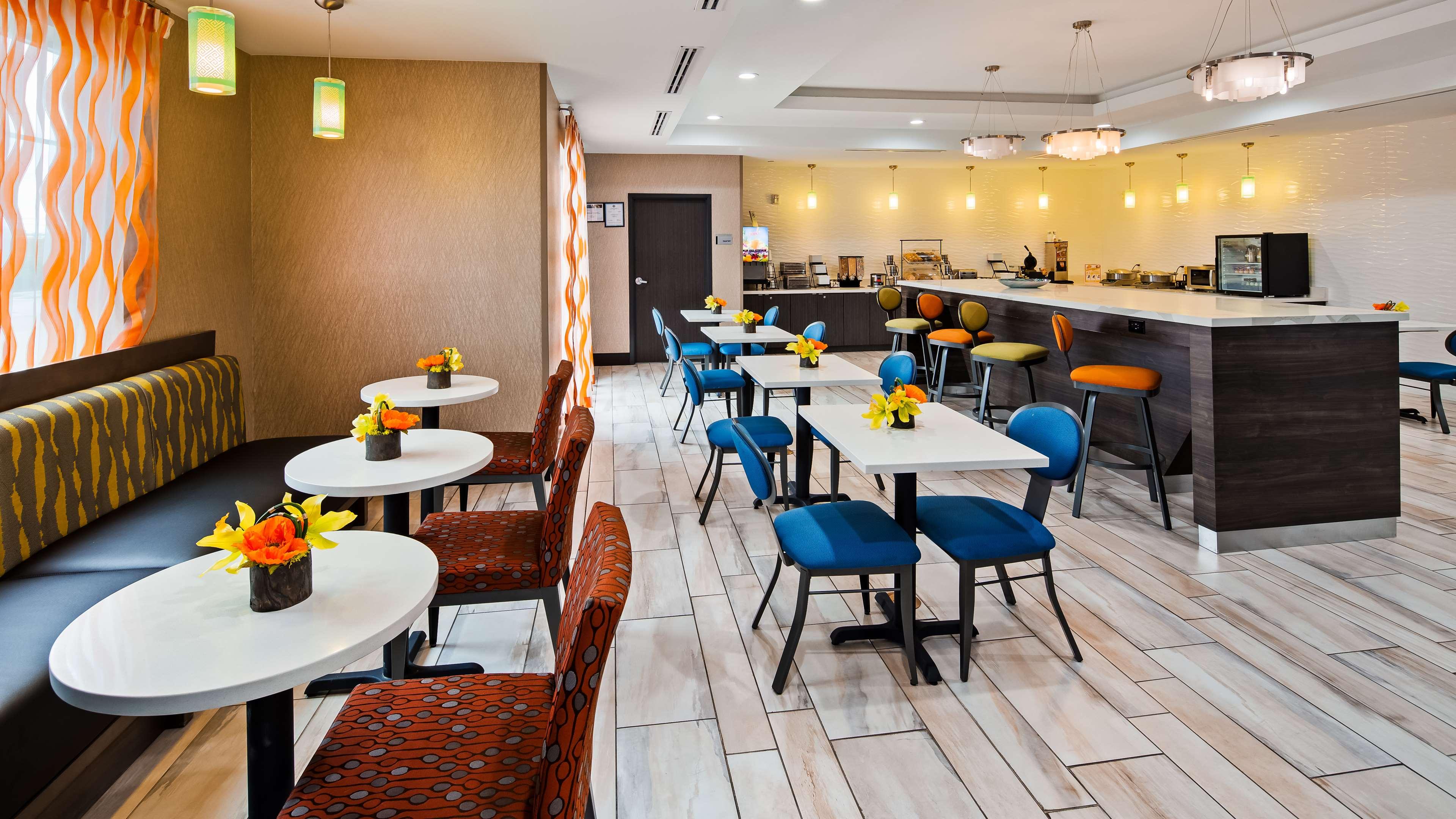 Holiday Inn Express & Suites Pasadena Houston