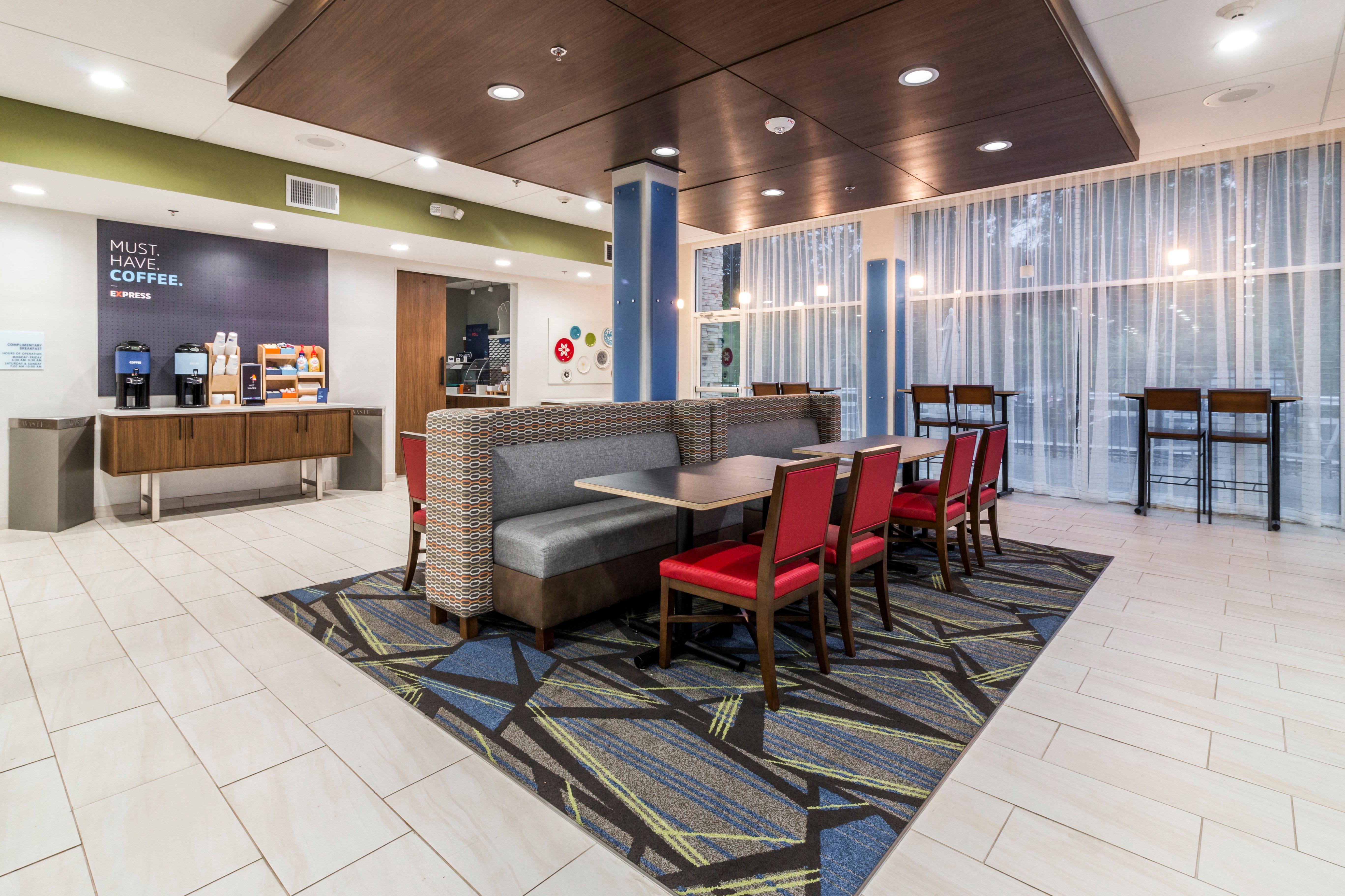 Holiday Inn Express Villa Rica By IHG