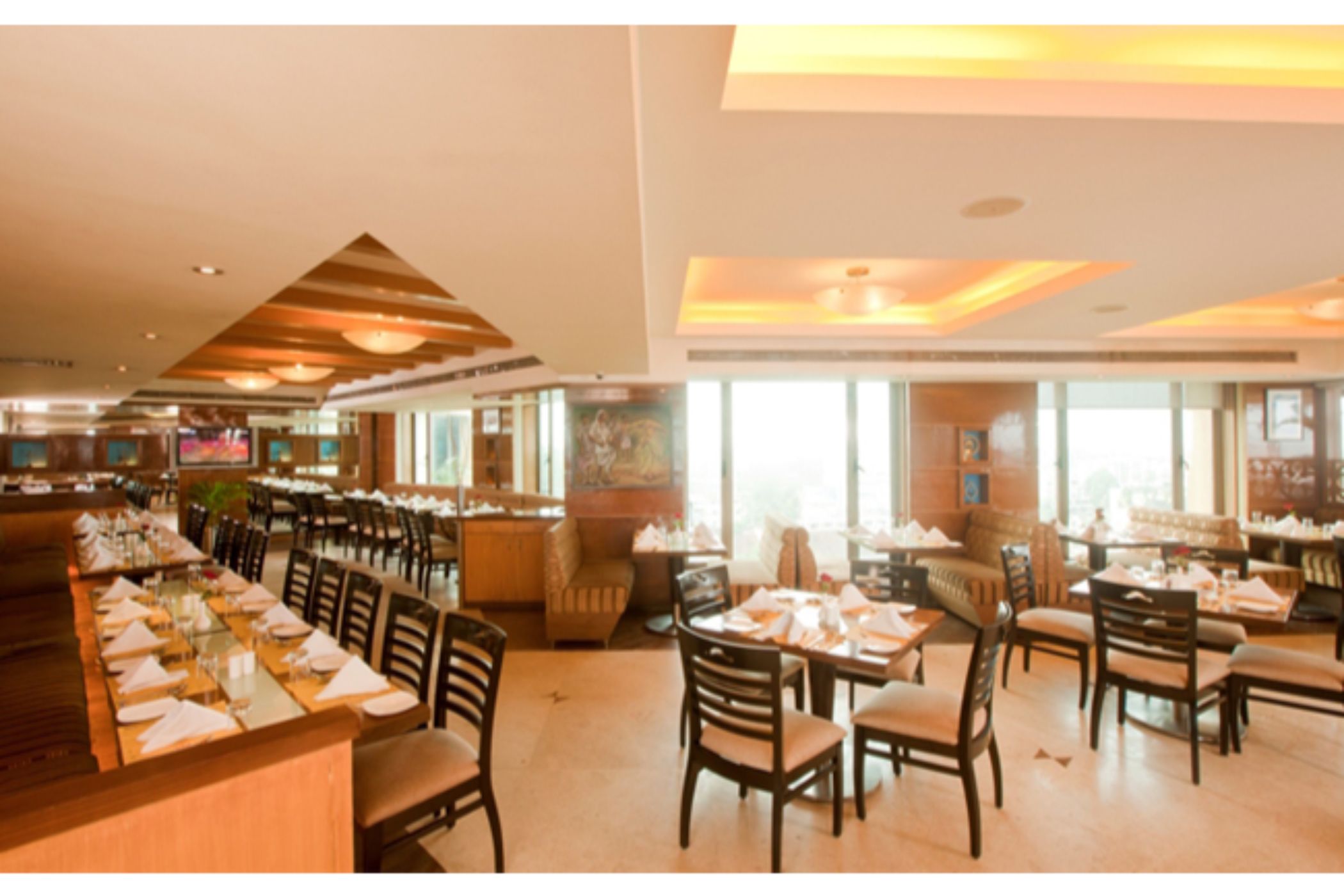 Goldfinch Hotel
