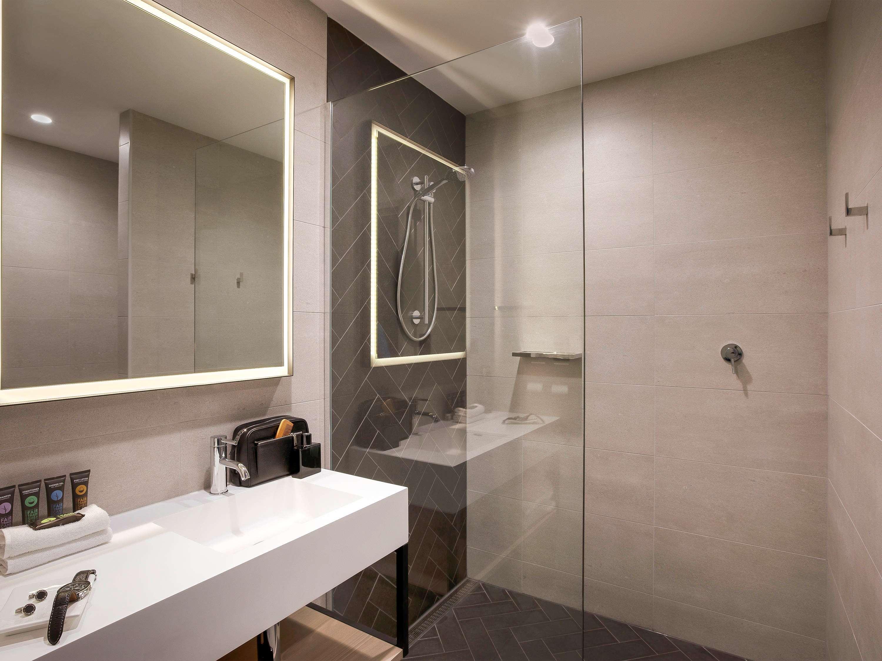 Novotel South Wharf