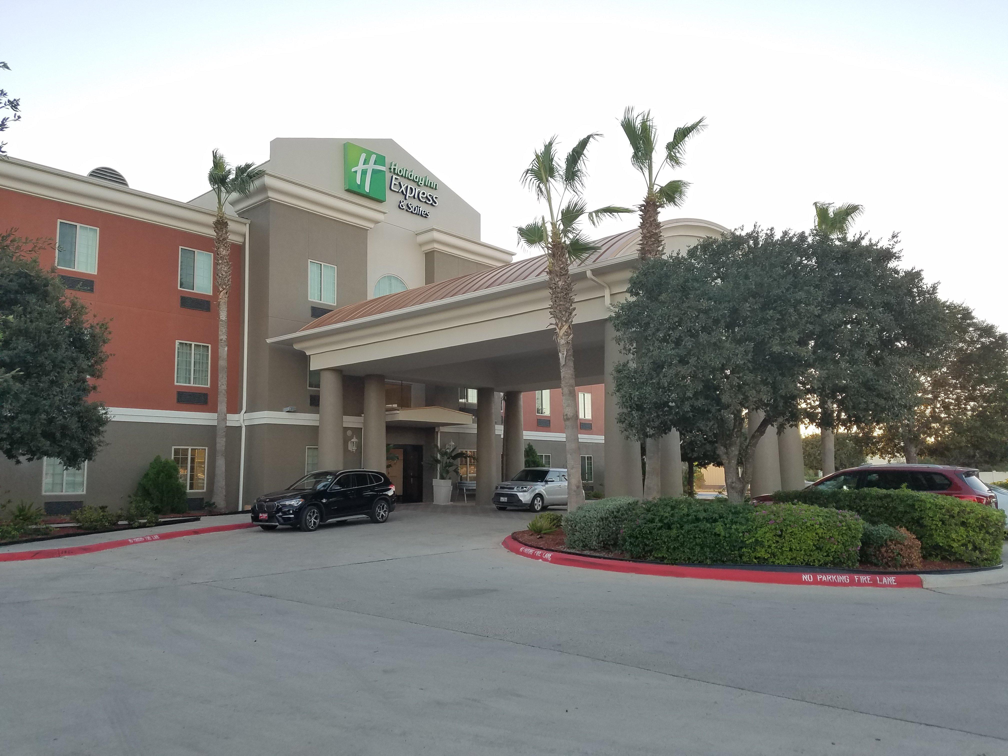 HOLIDAY INN EXPRESS HOTEL AND SUITES RIO GRANDE CITY