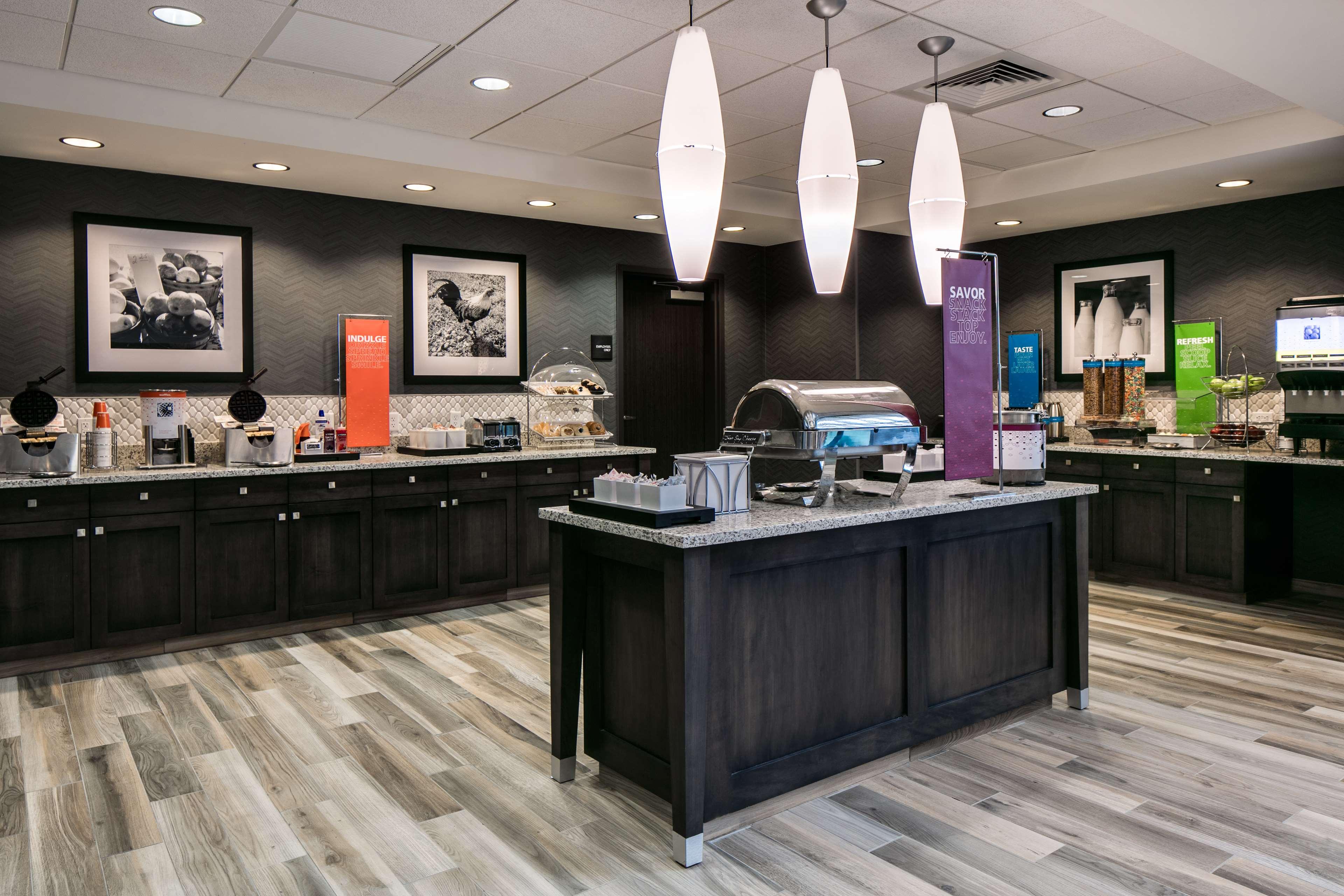 Hampton Inn By Hilton Wichita Northwest