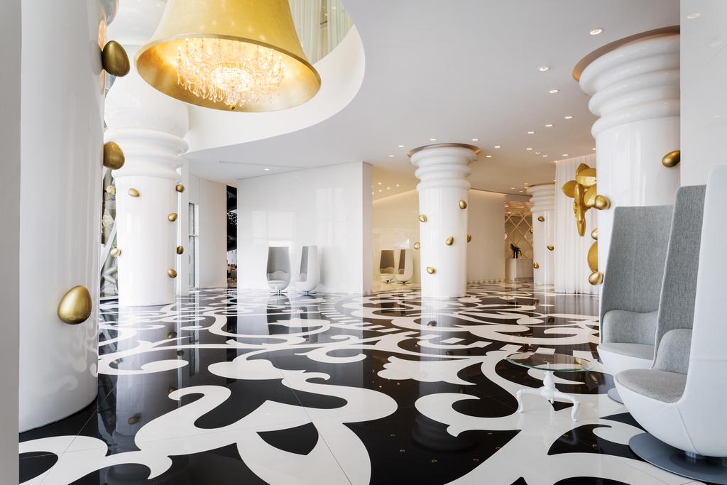 Mondrian Doha by null