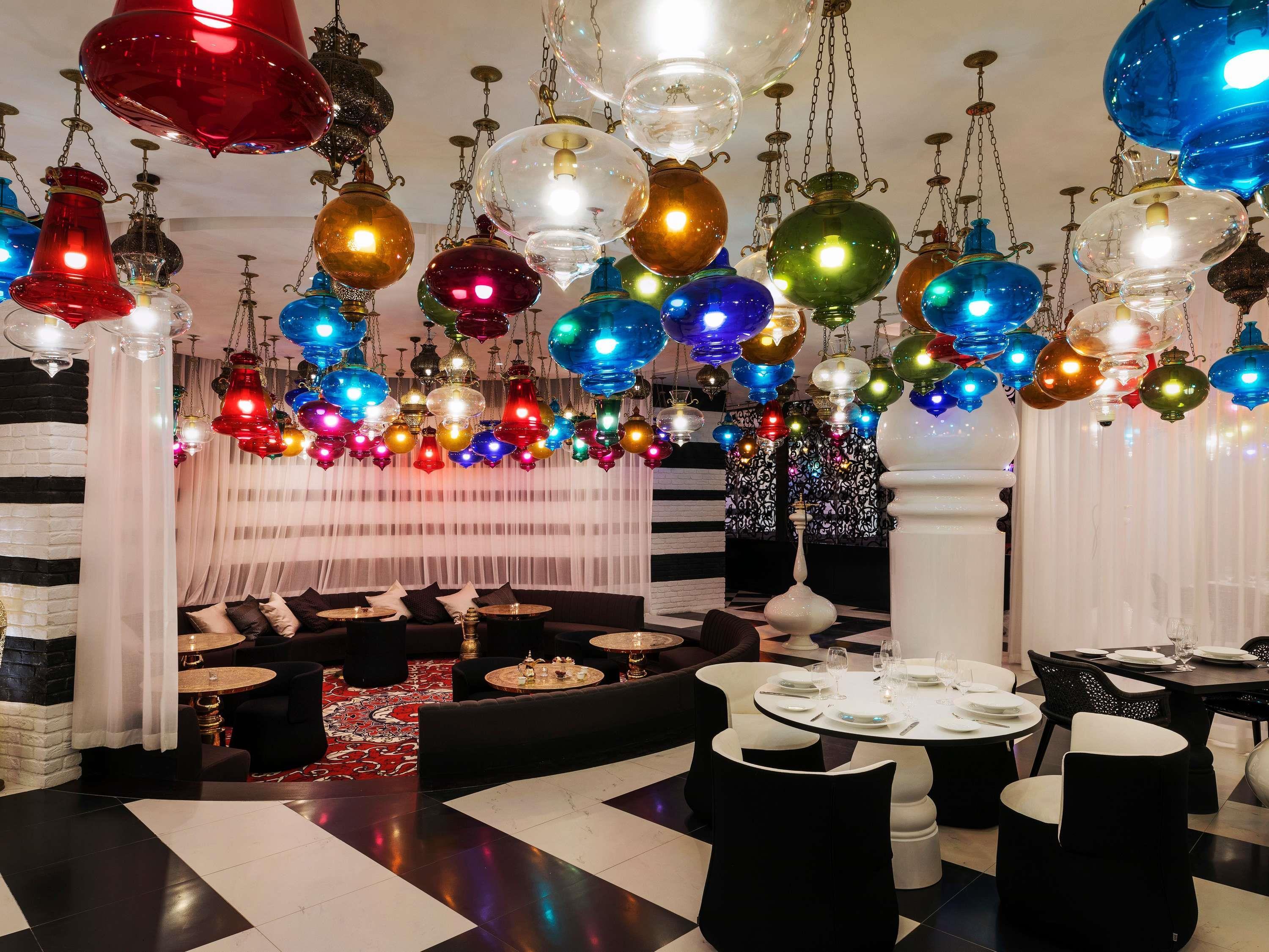 Mondrian Doha by null