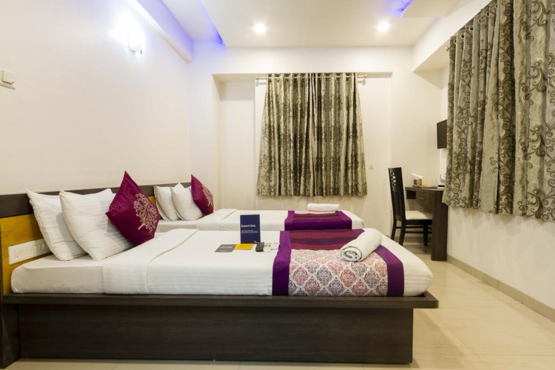 Fabhotel Imperio Baner