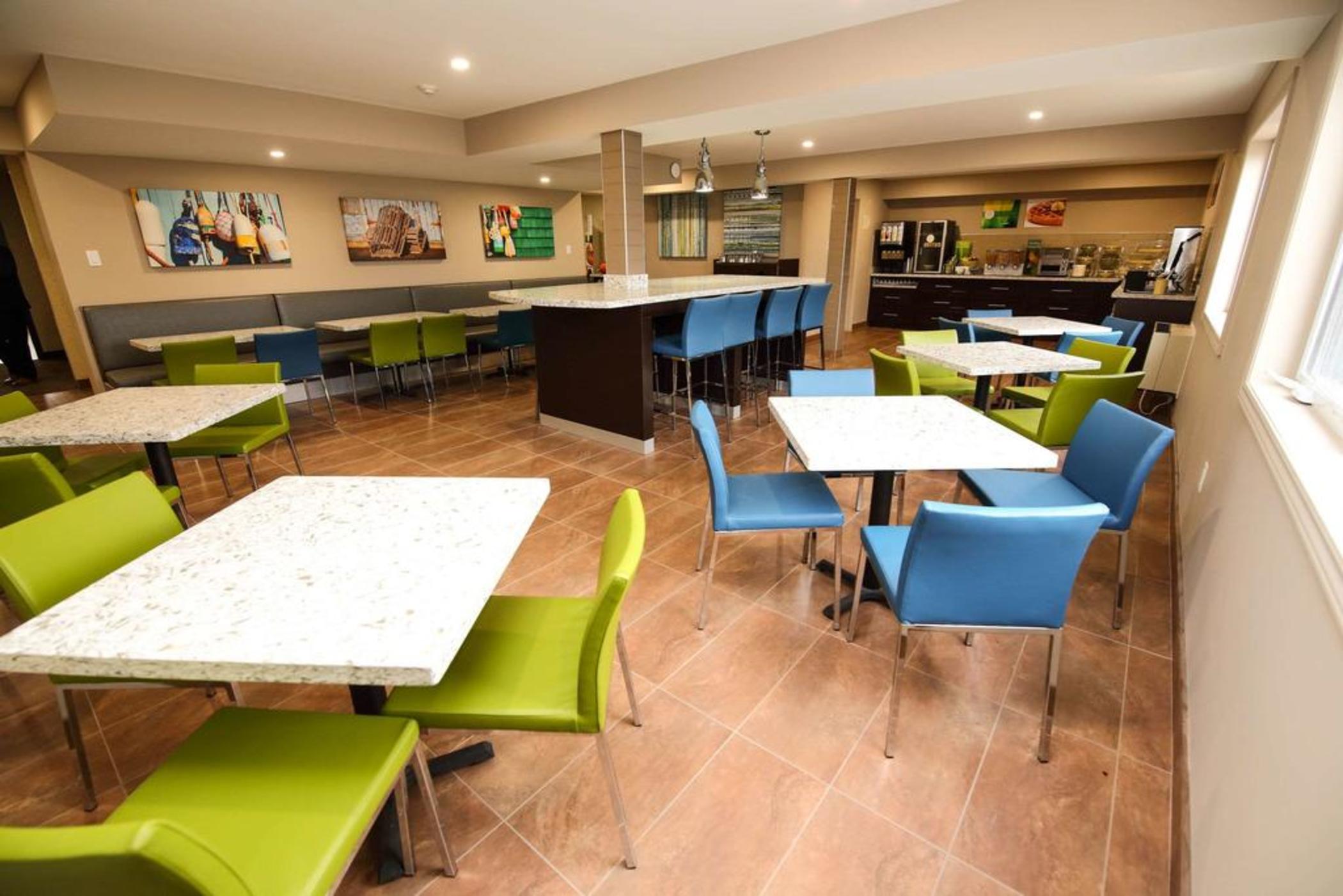 Quality Inn & Suites Bathurst Area