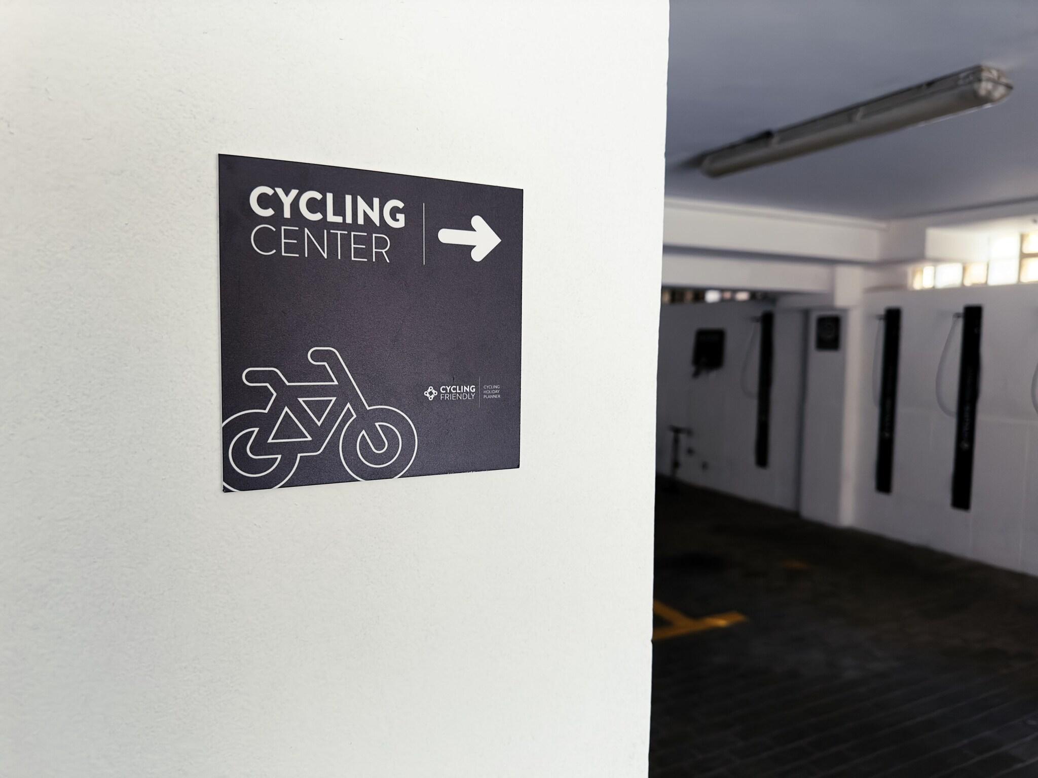 BYPILLOW Villa Lorena | Hotel Boutique en la playa Málaga by null