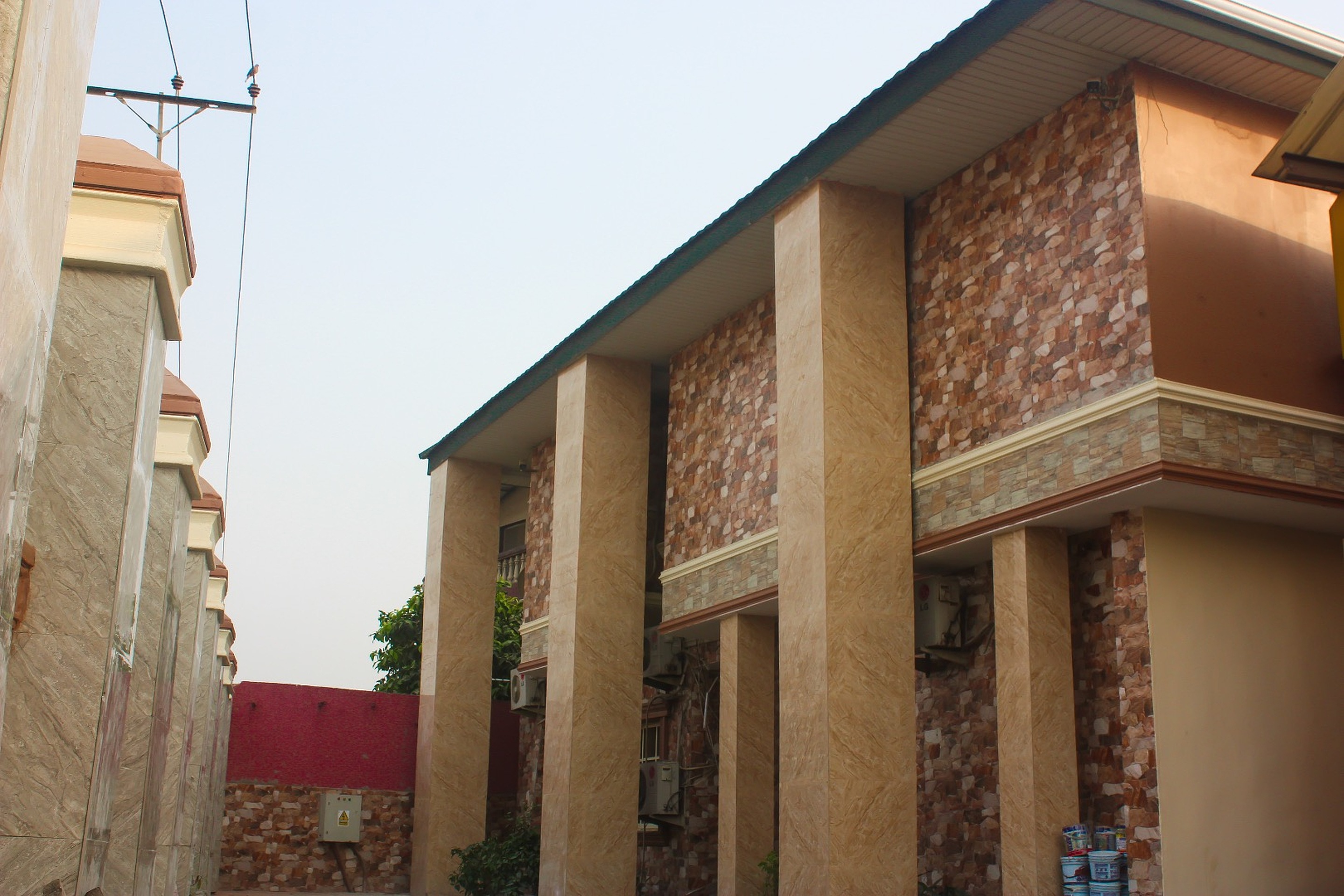 Owee's Place