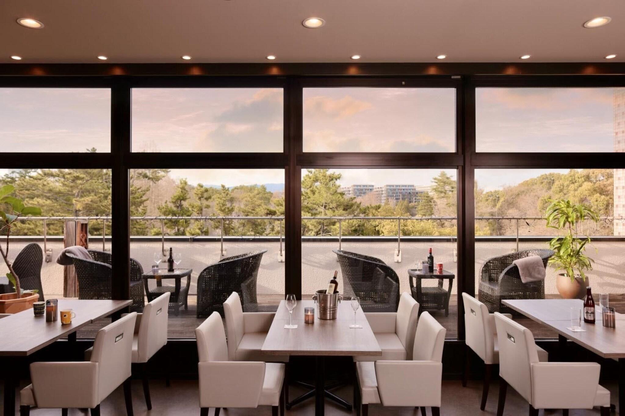 Crystal Hotel Minami Senri